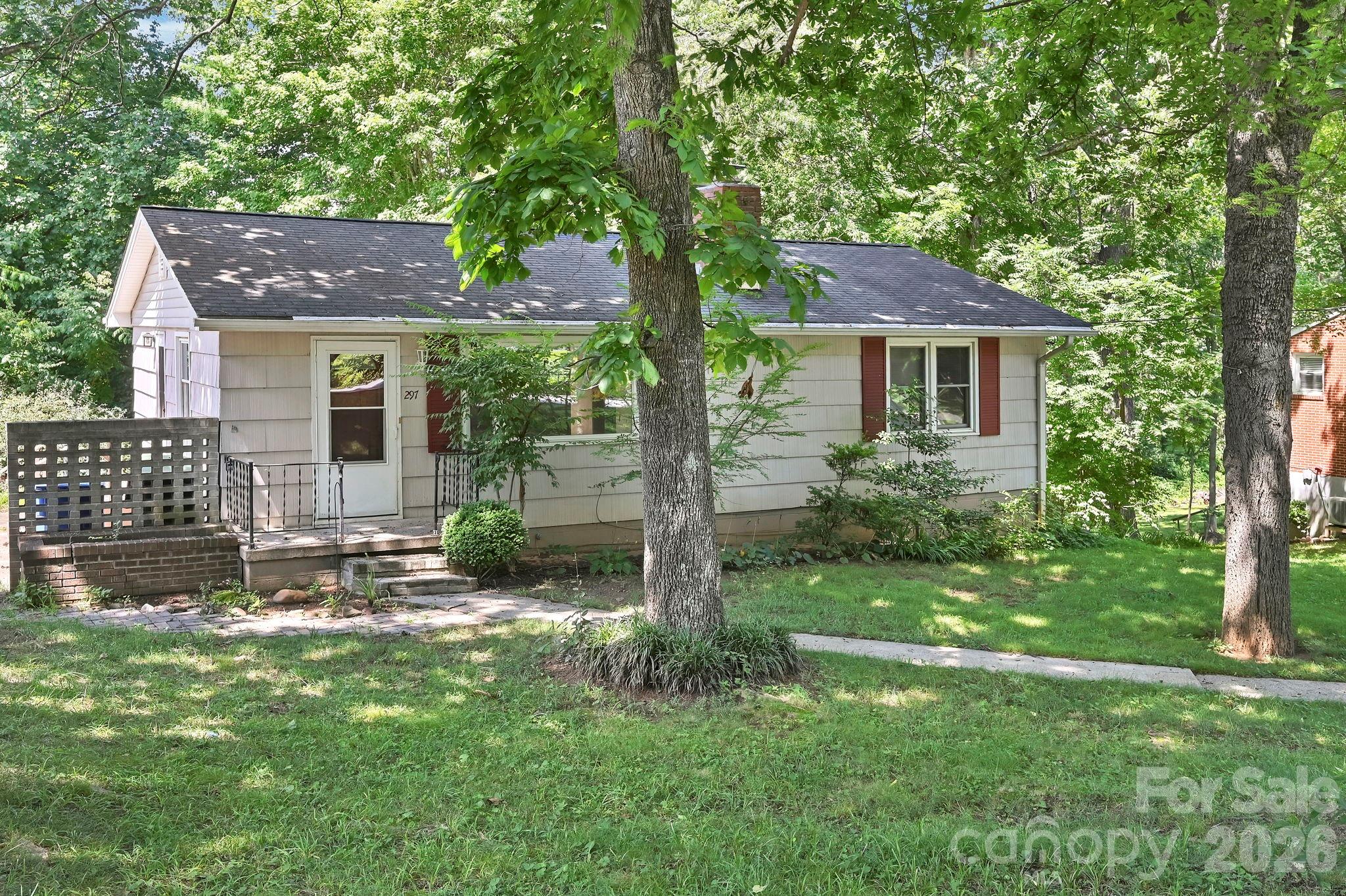 297 White Pine Drive Property Photo 1