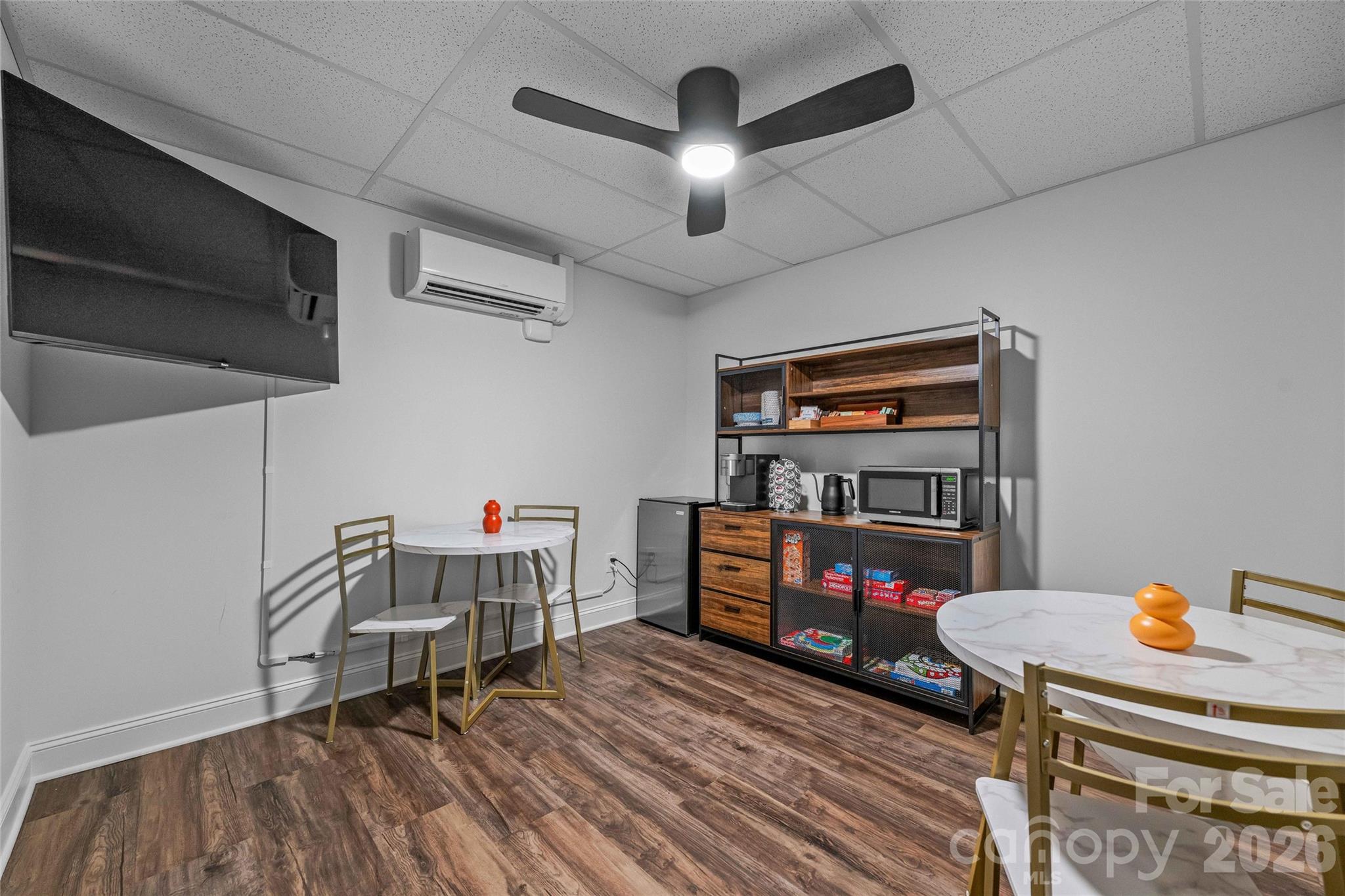 42 Furman Avenue Property Photo 3