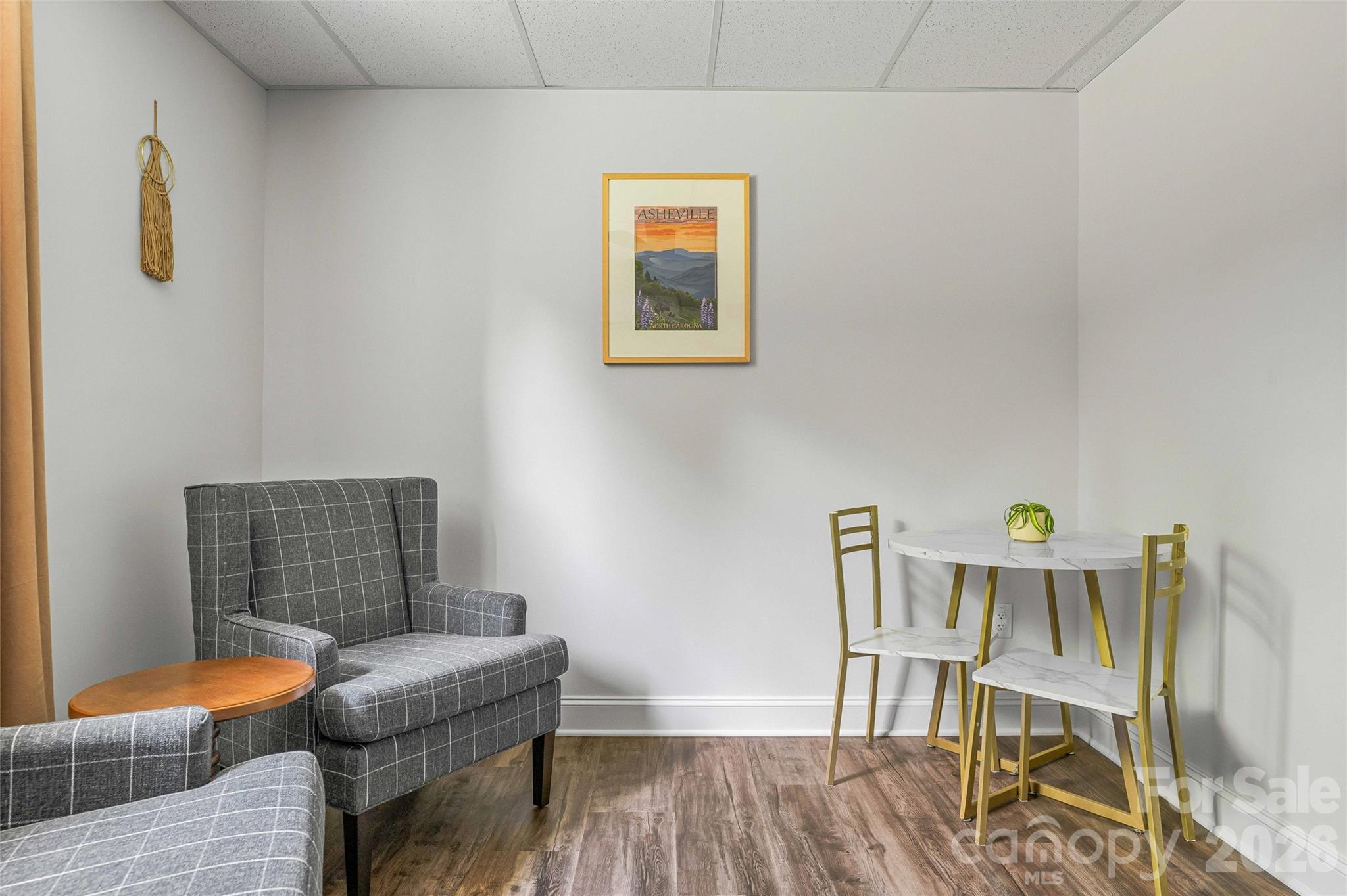 42 Furman Avenue Property Photo 8
