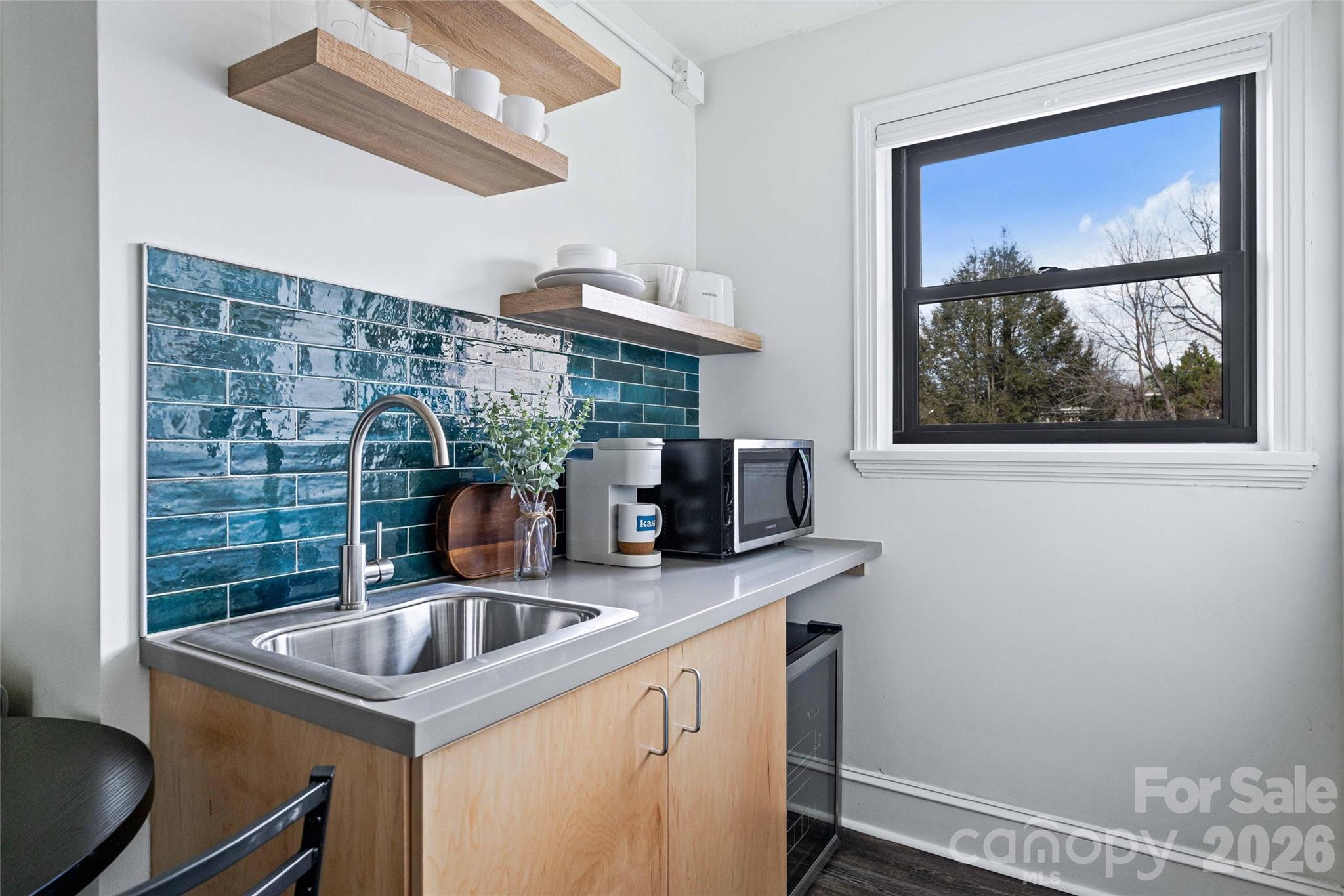 42 Furman Avenue Property Photo 23