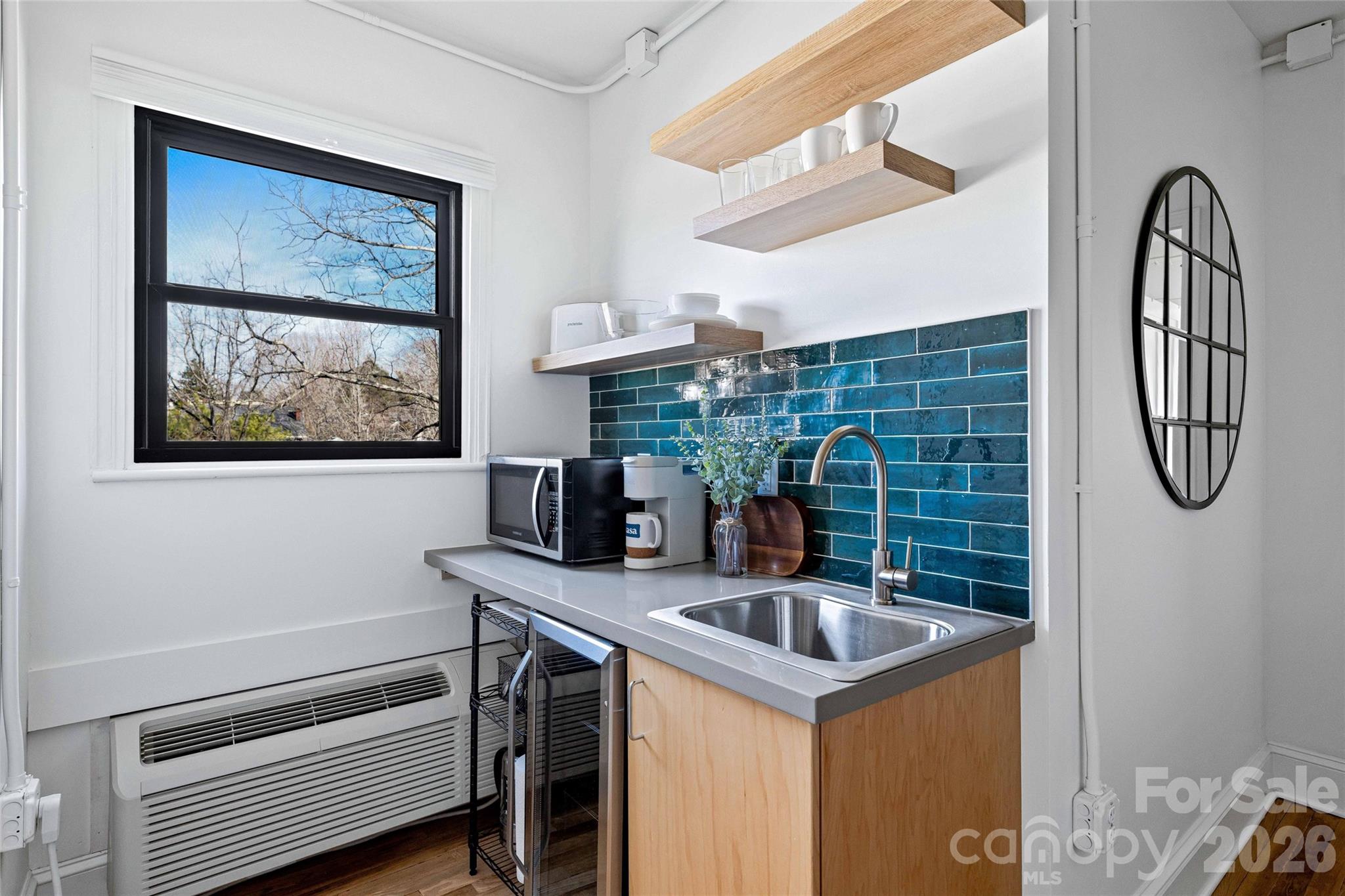 42 Furman Avenue Property Photo 27