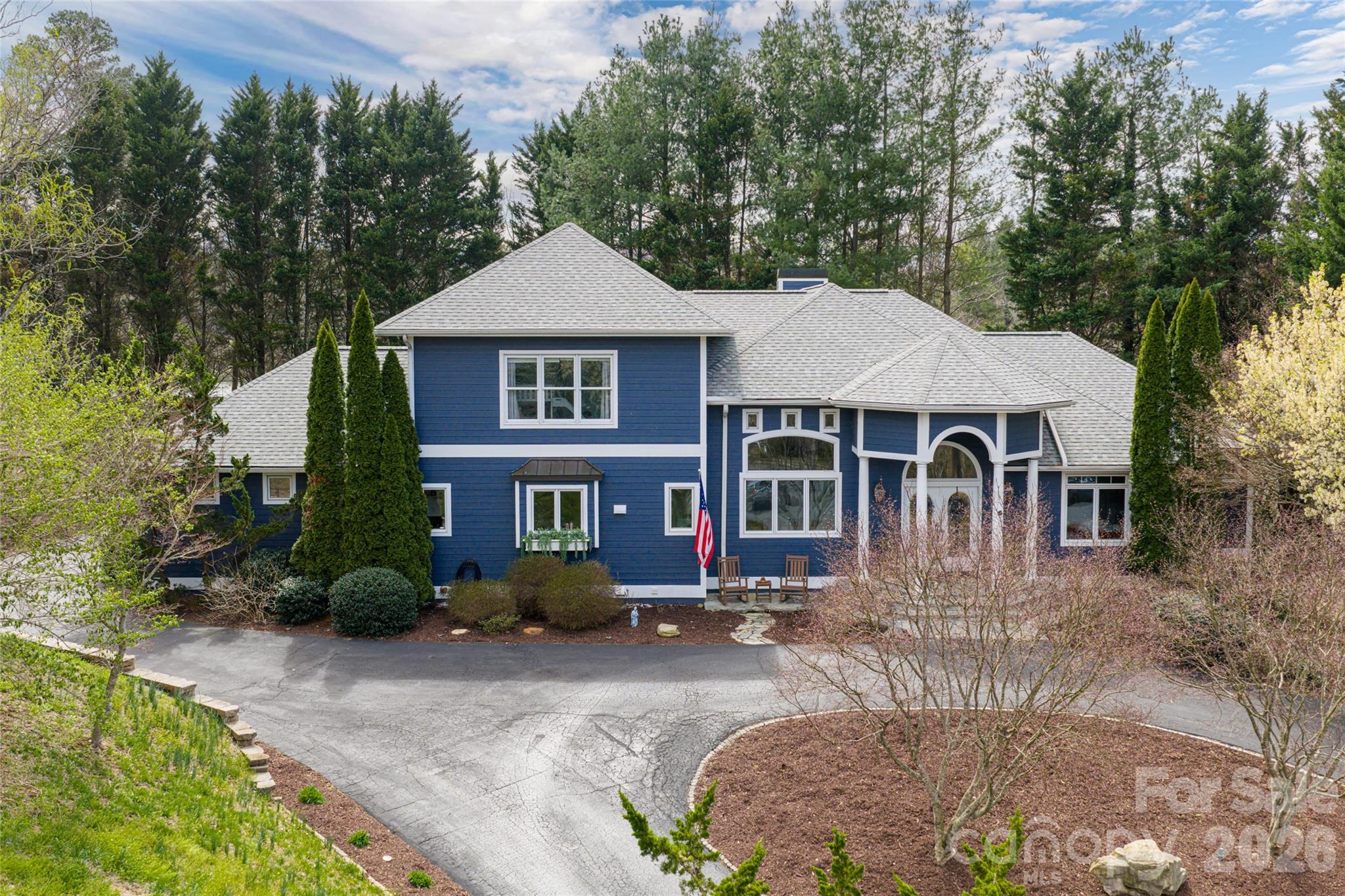6 Oxford Court Property Photo 3