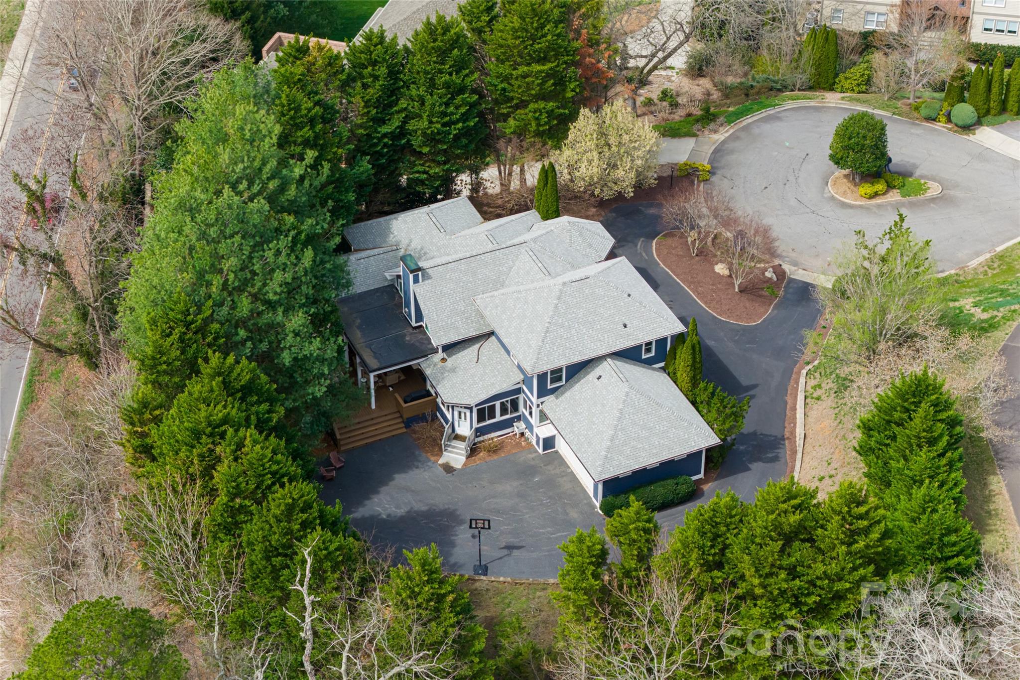 6 Oxford Court Property Photo 44