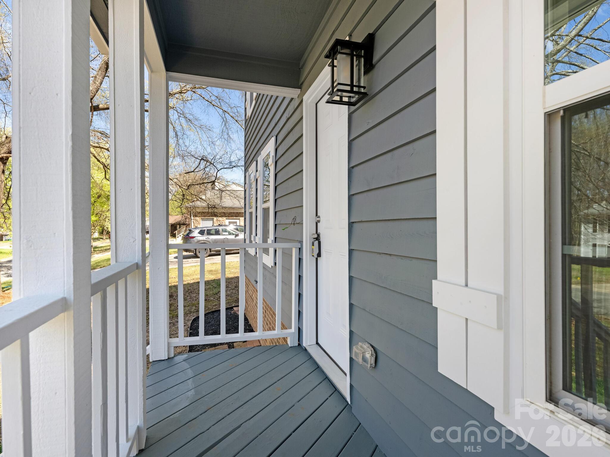 6223 Whitewater Drive Property Photo 2