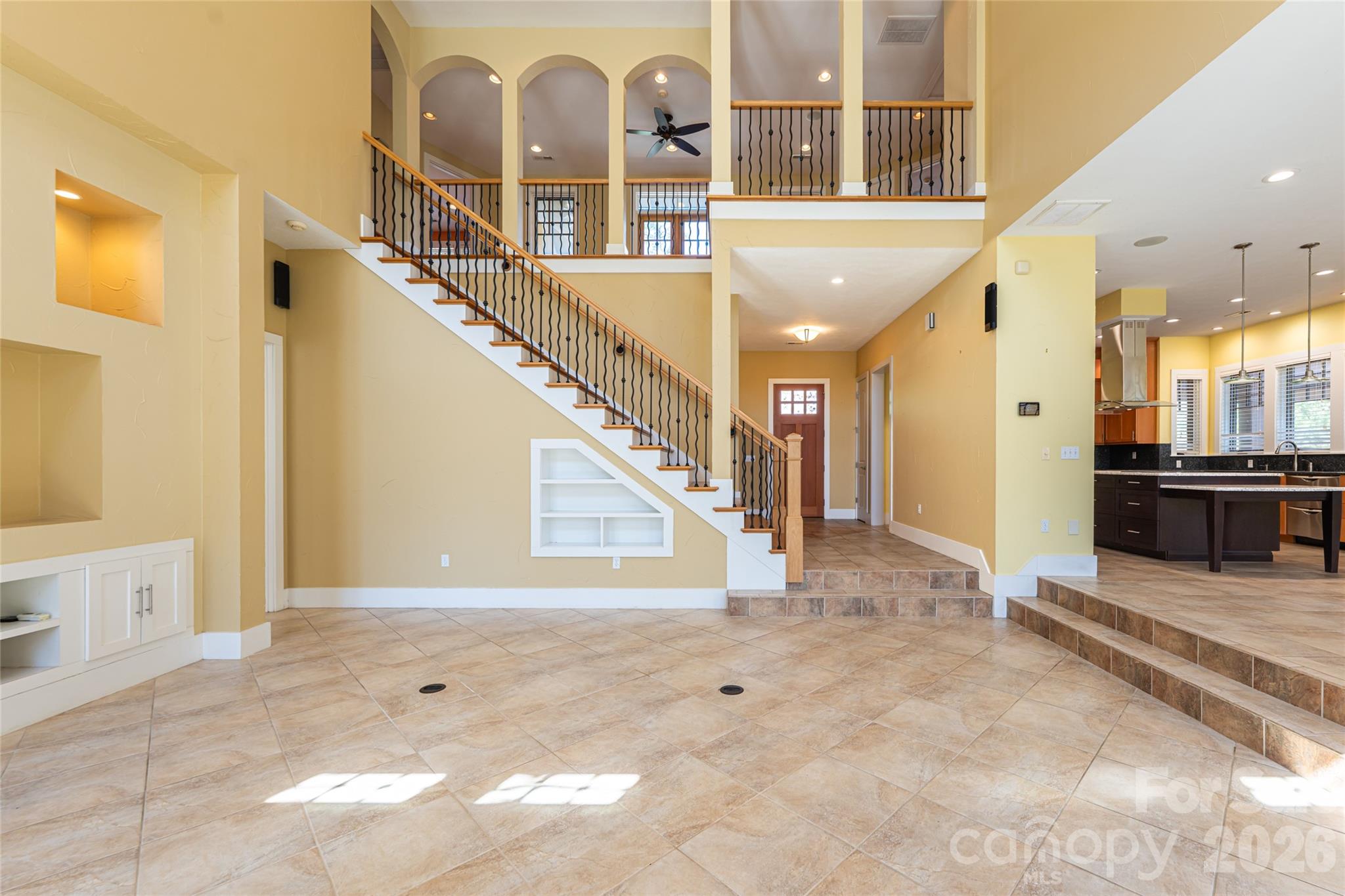 236 Racquet Club Road Property Photo 5
