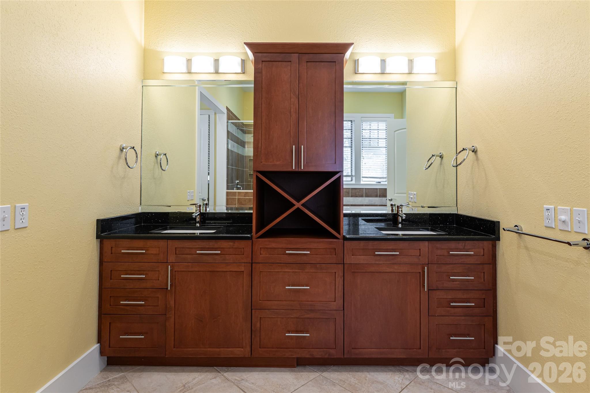 236 Racquet Club Road Property Photo 17