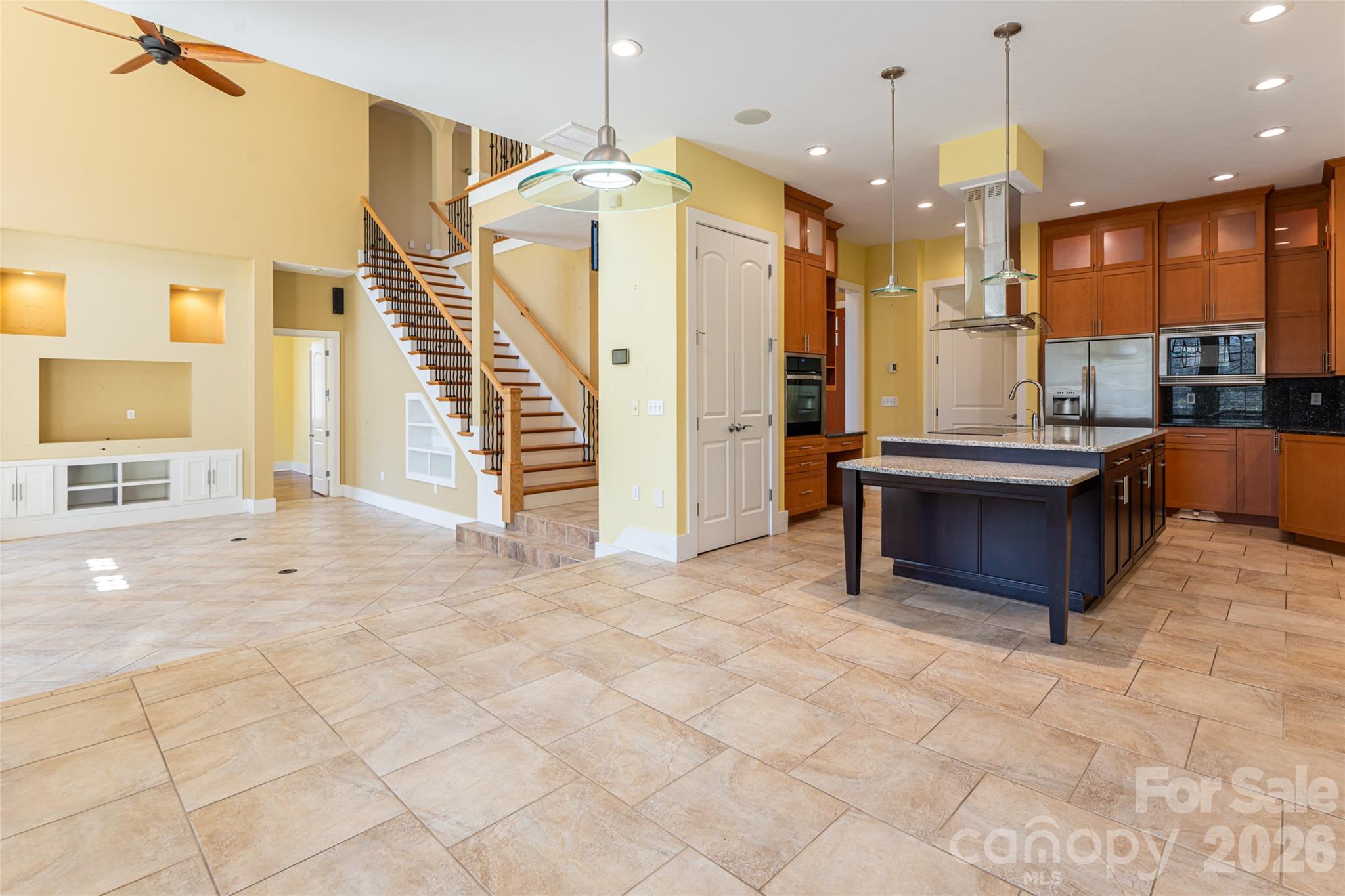 236 Racquet Club Road Property Photo 21