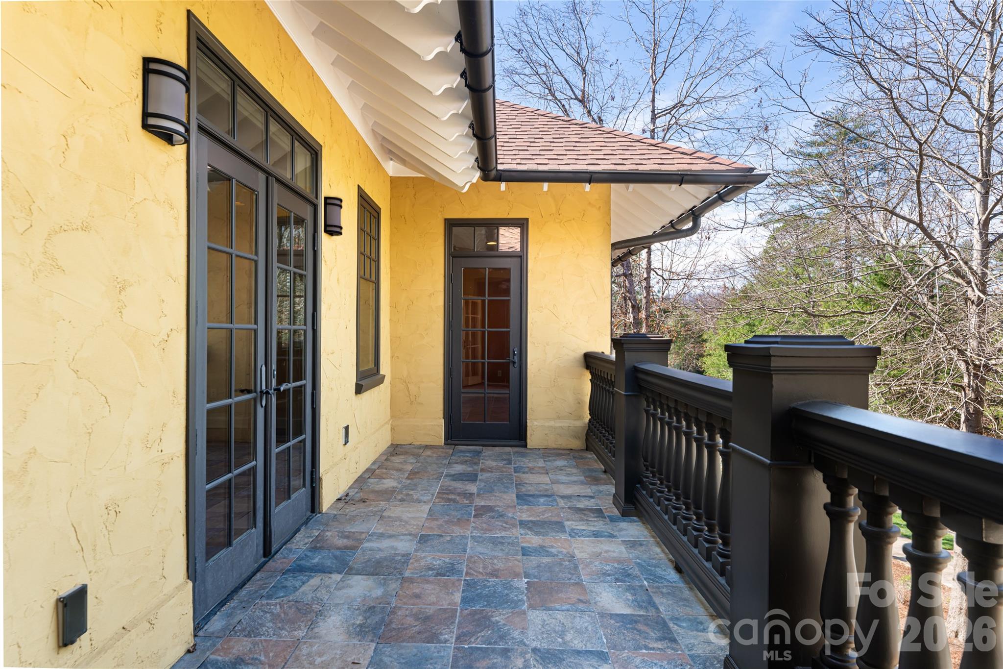 236 Racquet Club Road Property Photo 45