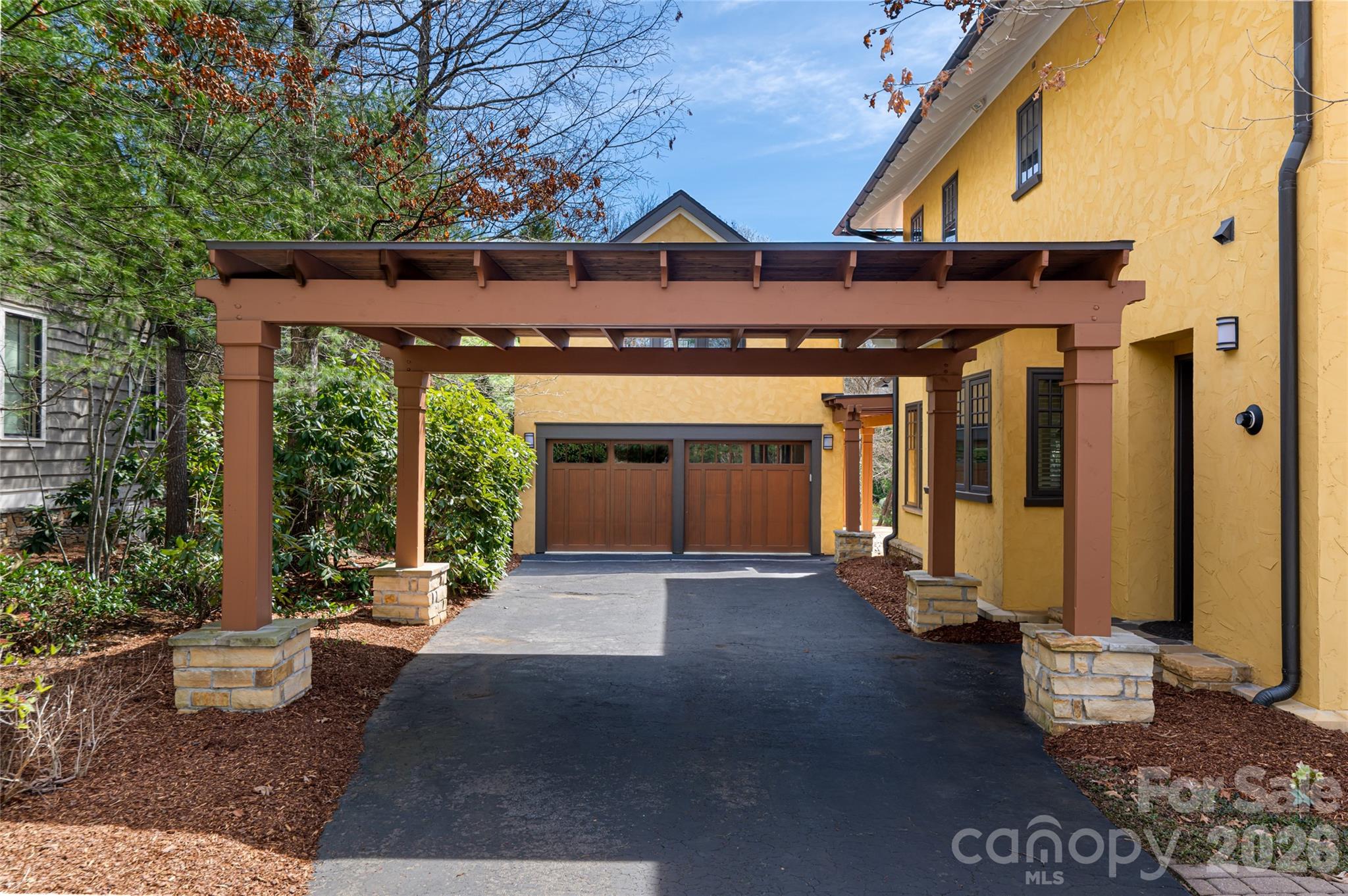 236 Racquet Club Road Property Photo 46