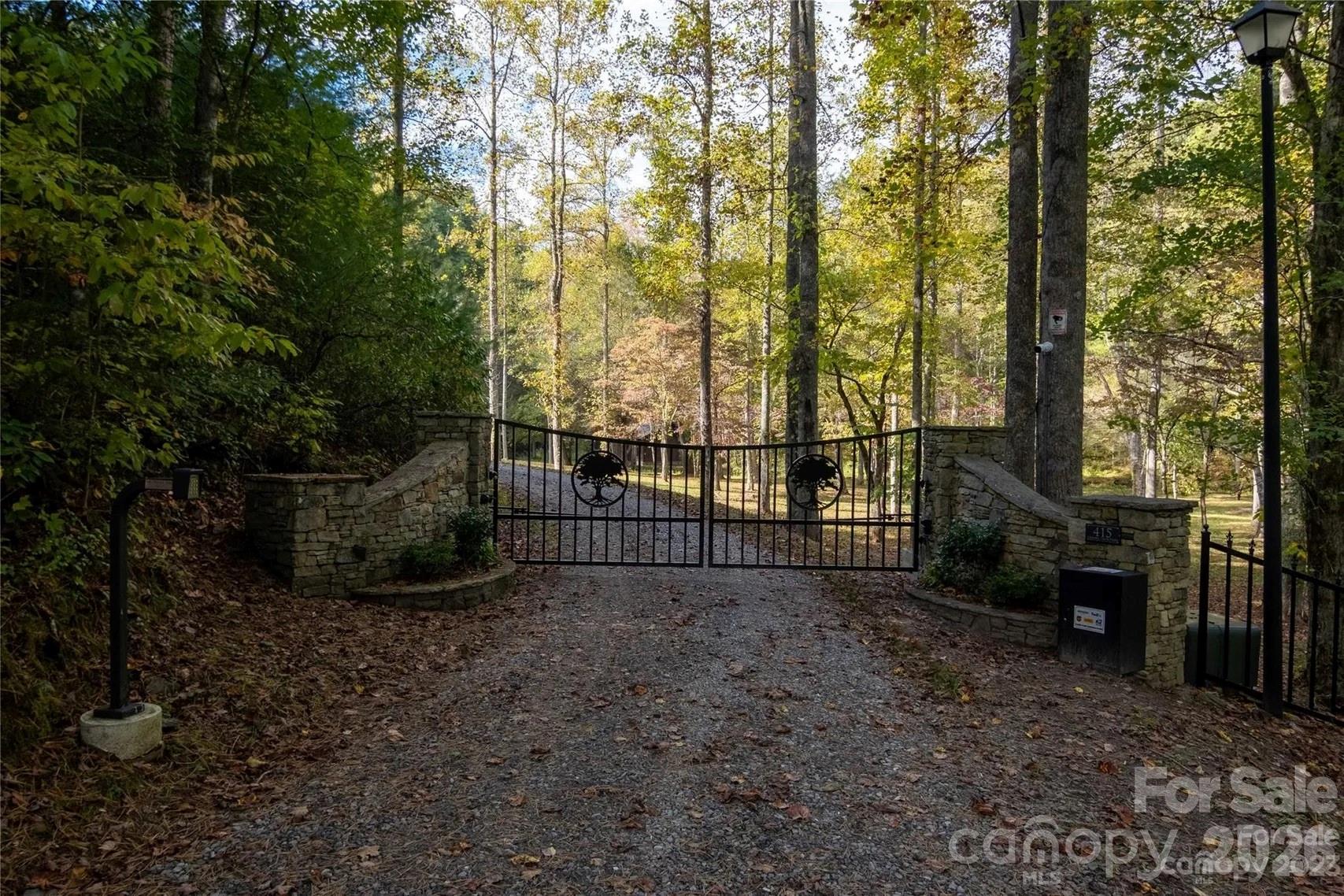 2108 River Hill Road Property Photo 6