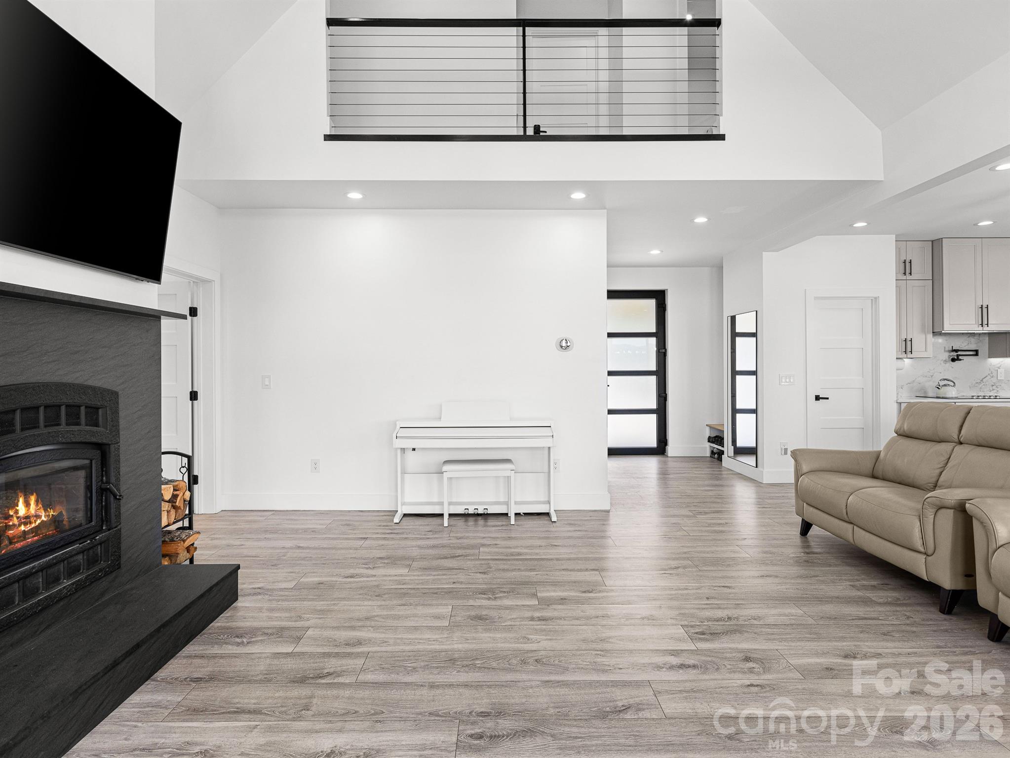 1026 Hillside Ridge Road Property Photo 11