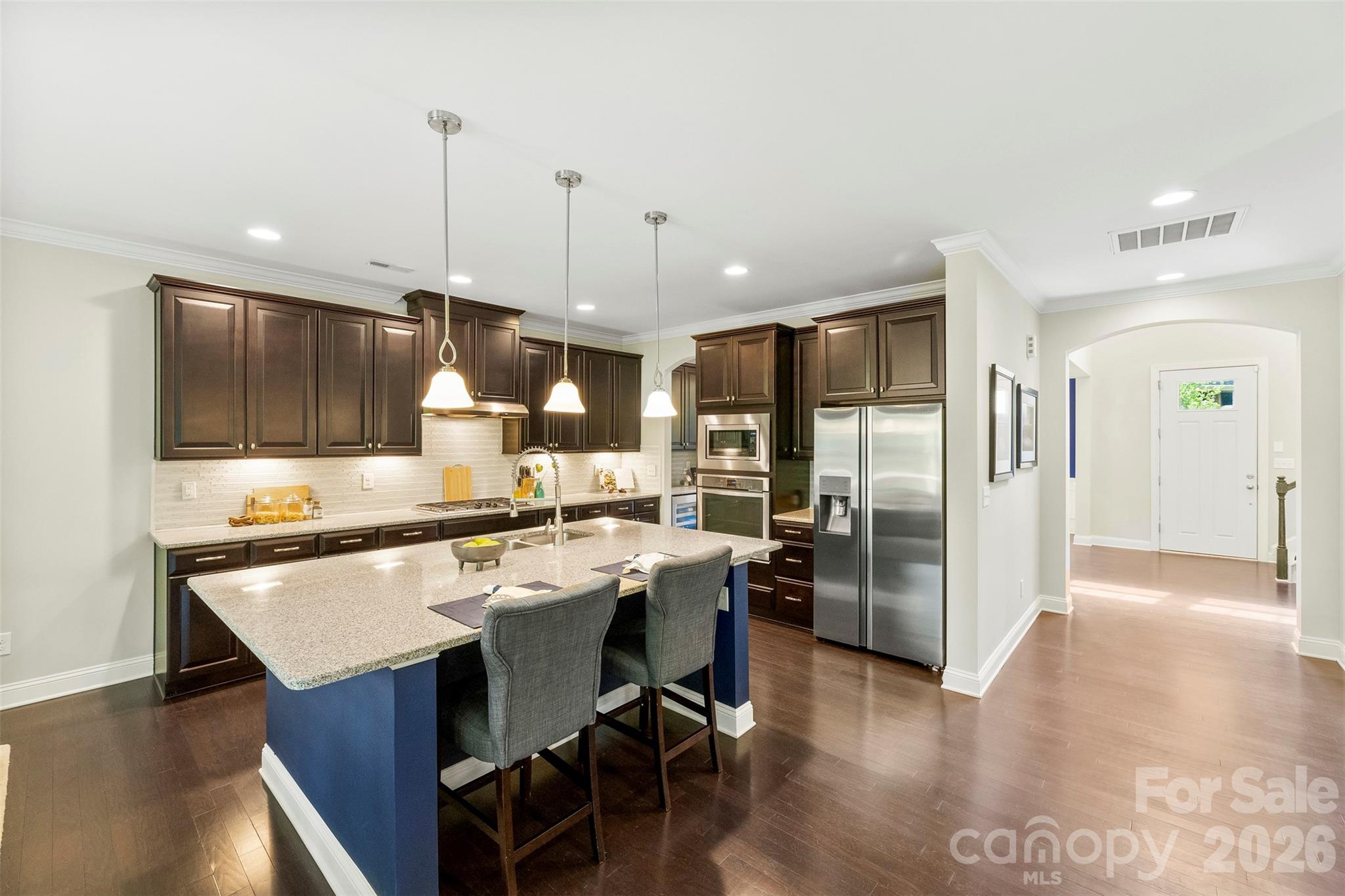 220 Kingsdown Avenue Property Photo 4