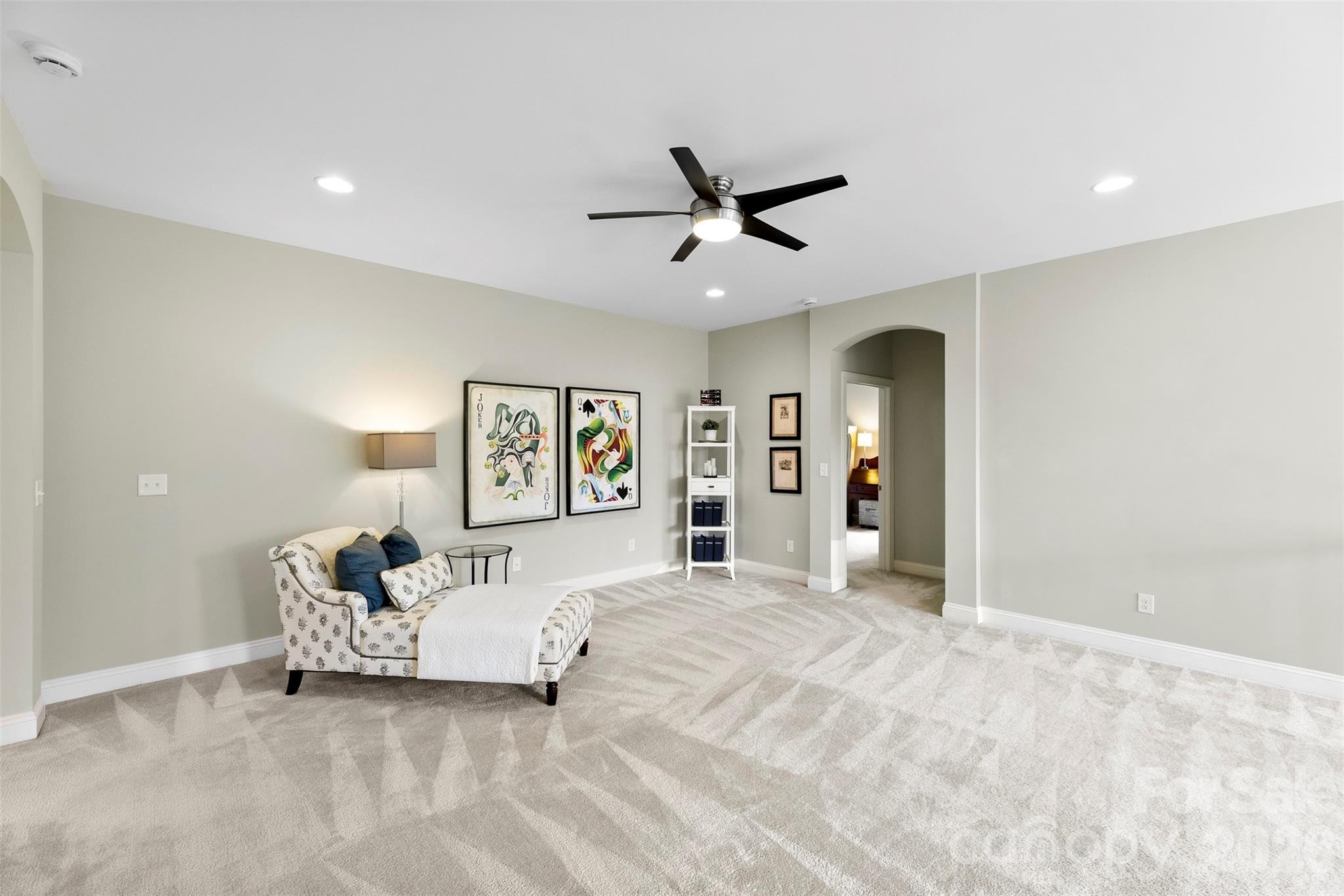 220 Kingsdown Avenue Property Photo 11