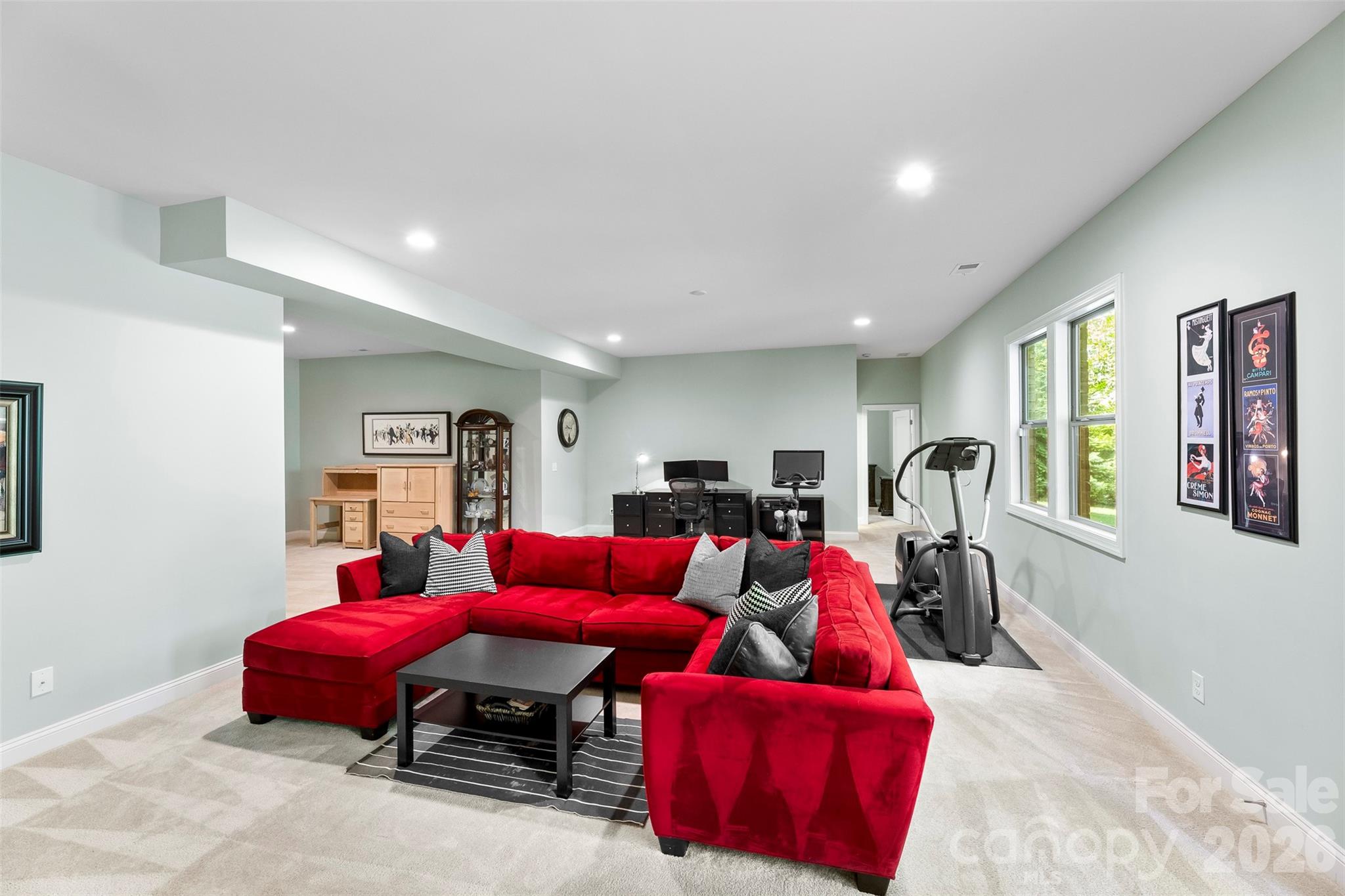 220 Kingsdown Avenue Property Photo 26