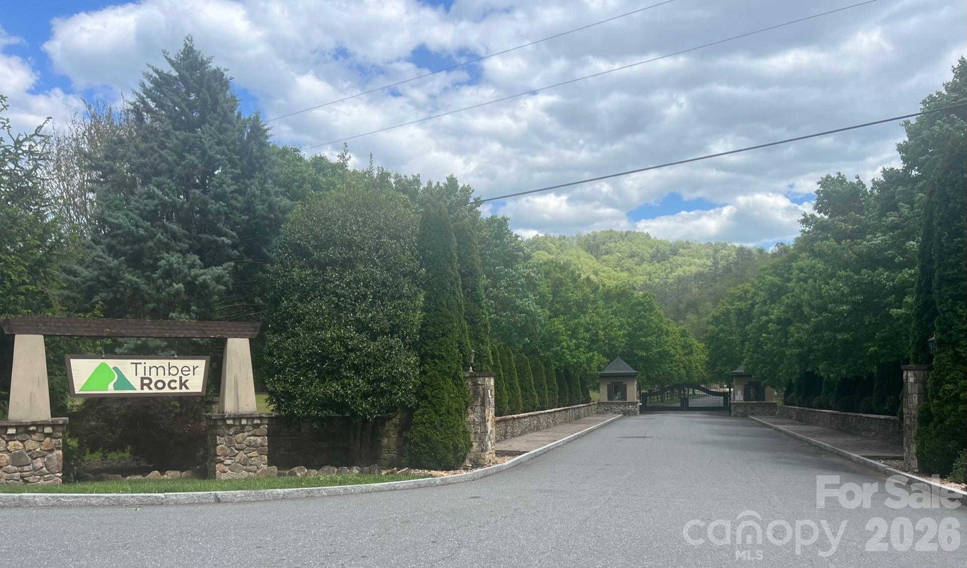 531 Roca Vista Drive Property Photo 1