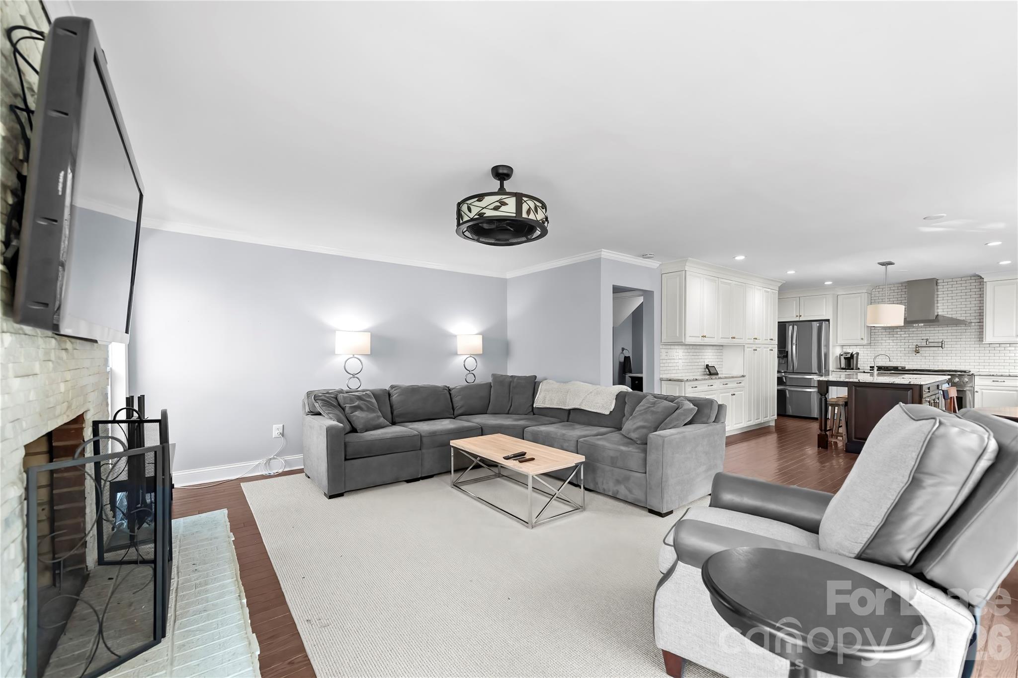 19314 Yachtman Drive Property Photo 6