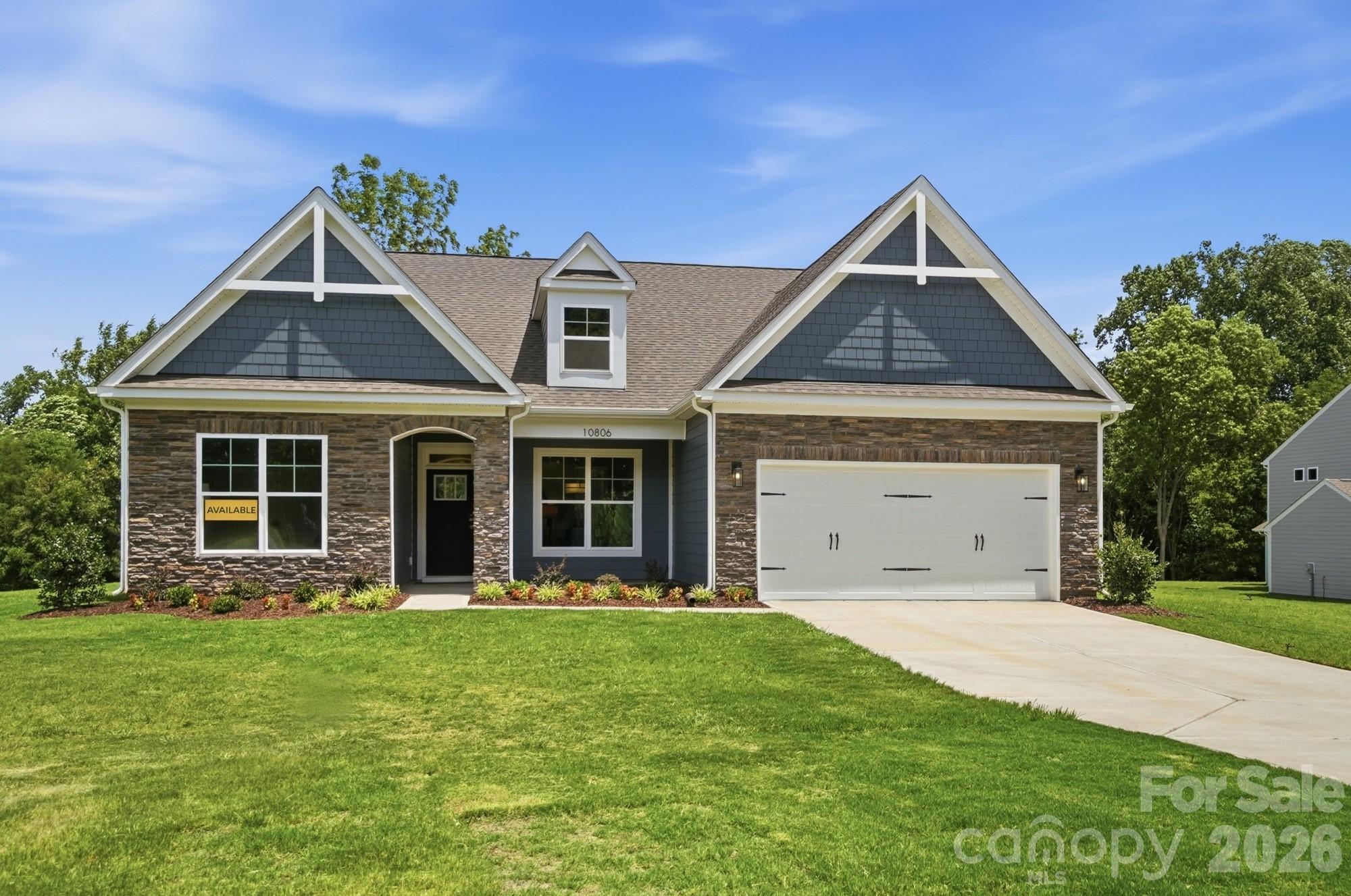 10806 Coble Road Property Photo 2