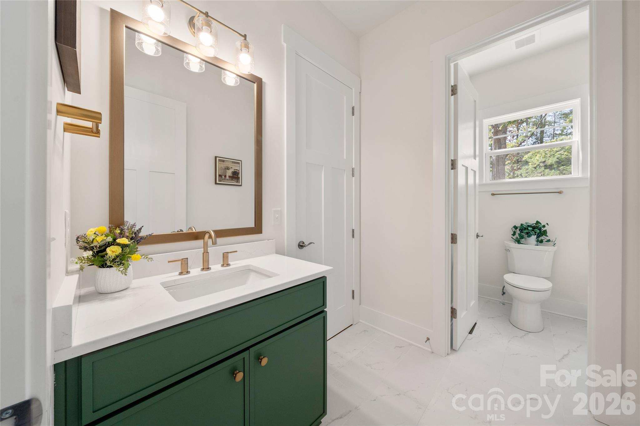 227 Northview Drive 22 Property Photo 10