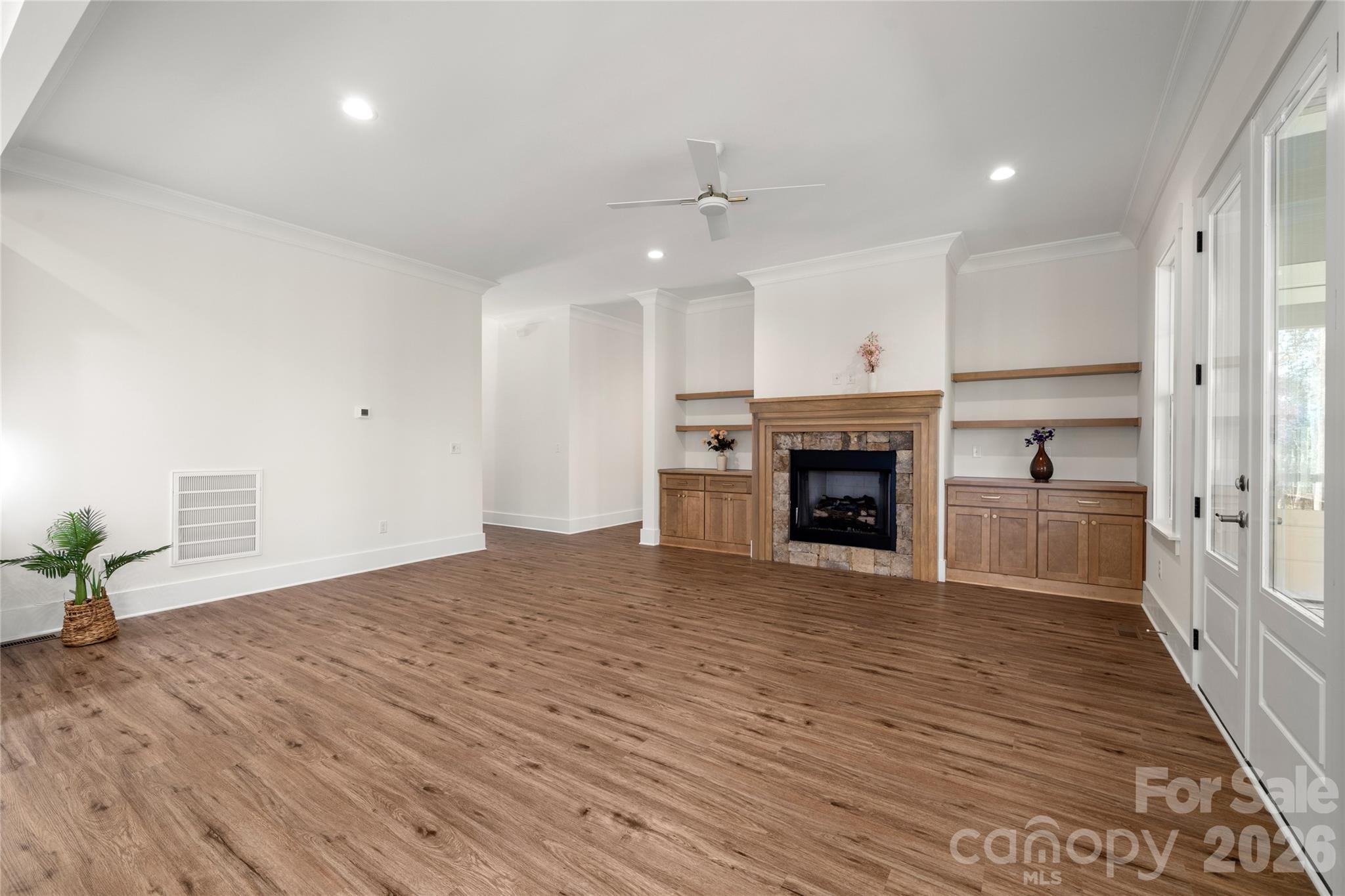 227 Northview Drive 22 Property Photo 16