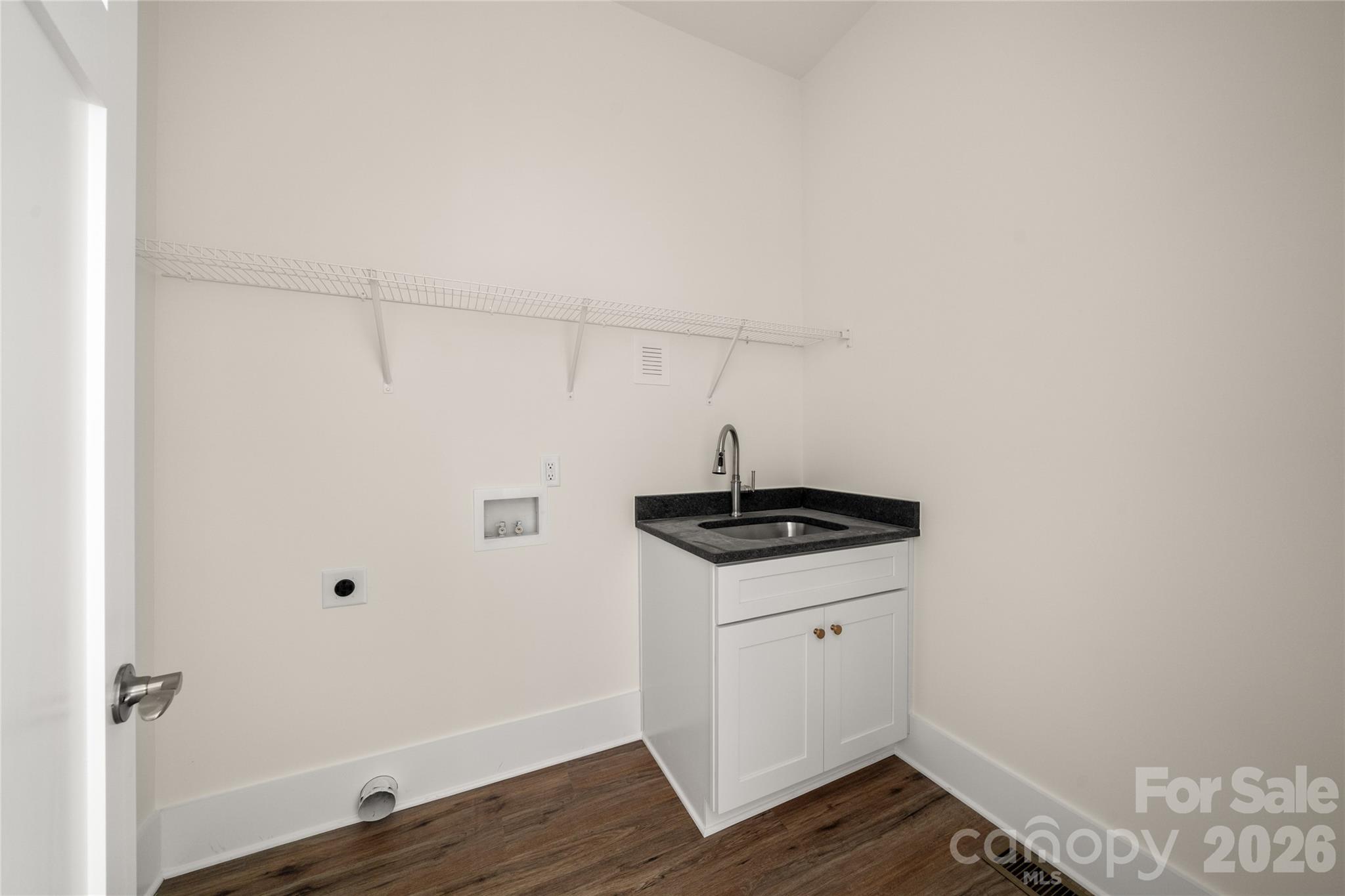 227 Northview Drive 22 Property Photo 18