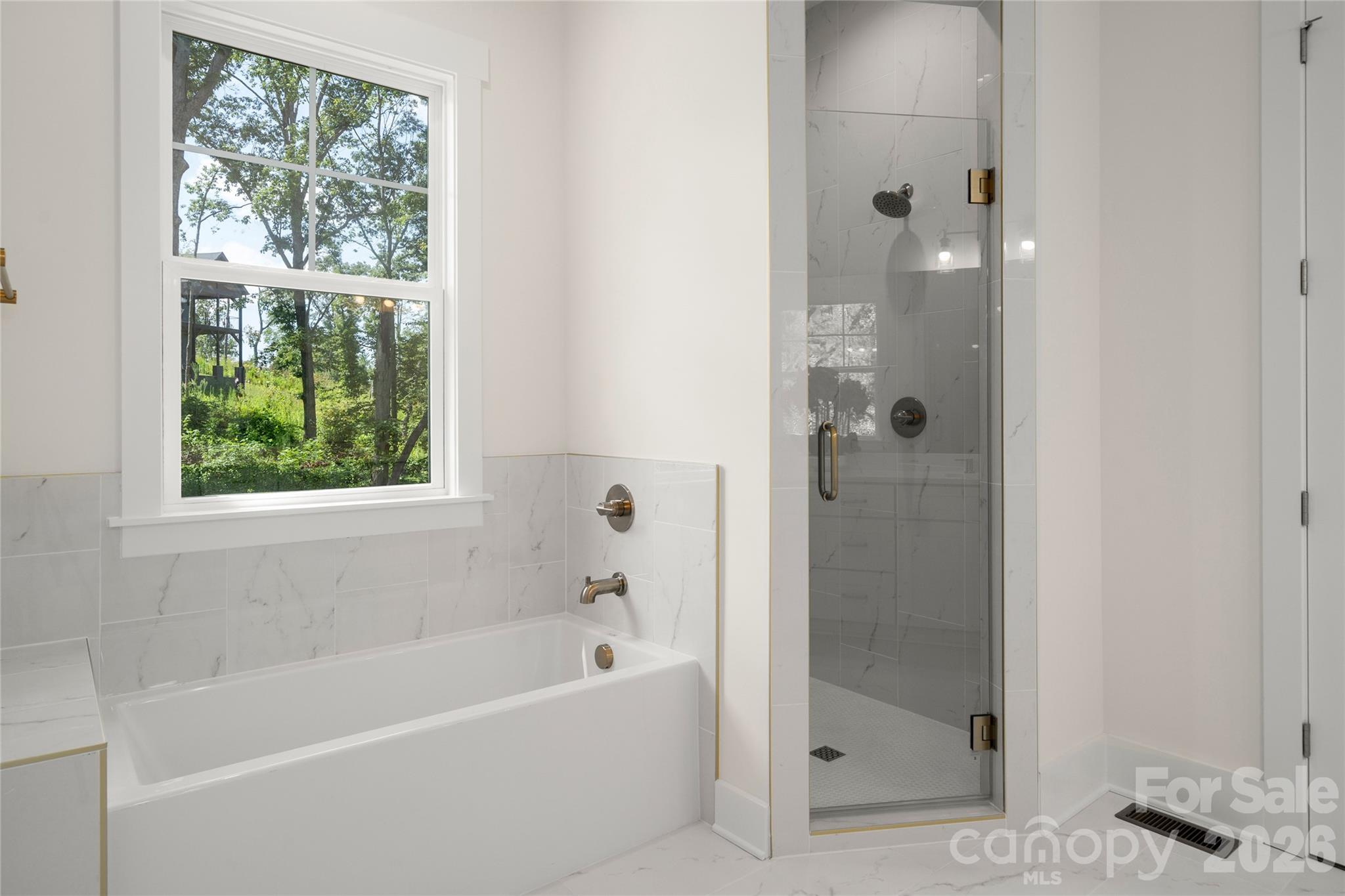 227 Northview Drive 22 Property Photo 34