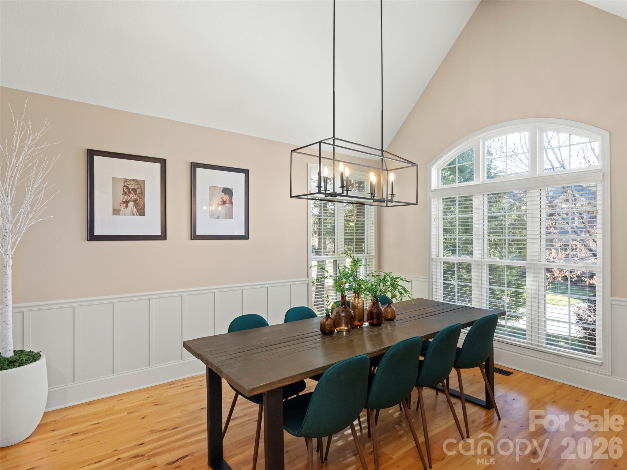 47 Ledgestone Drive Property Photo 16
