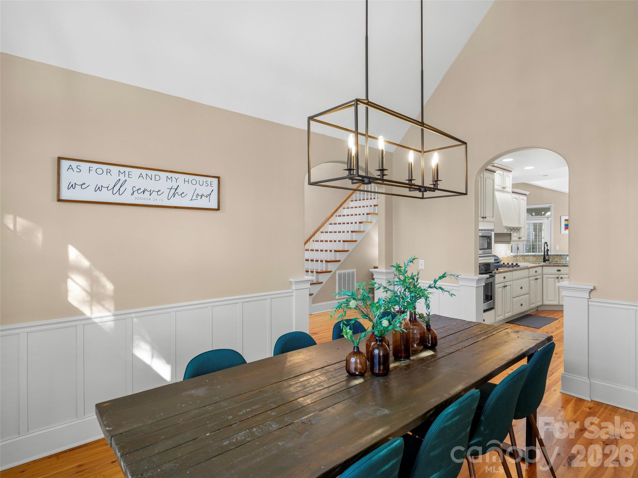 47 Ledgestone Drive Property Photo 17