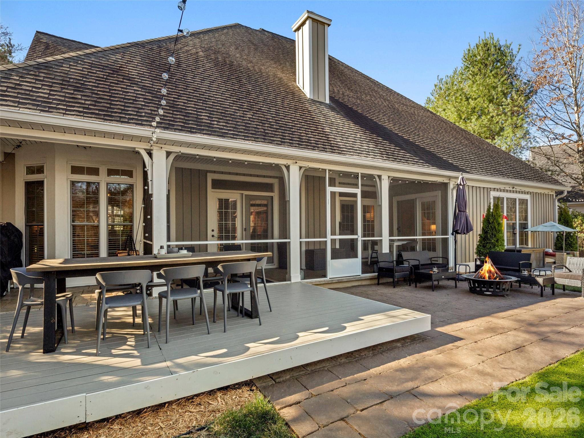 47 Ledgestone Drive Property Photo 18