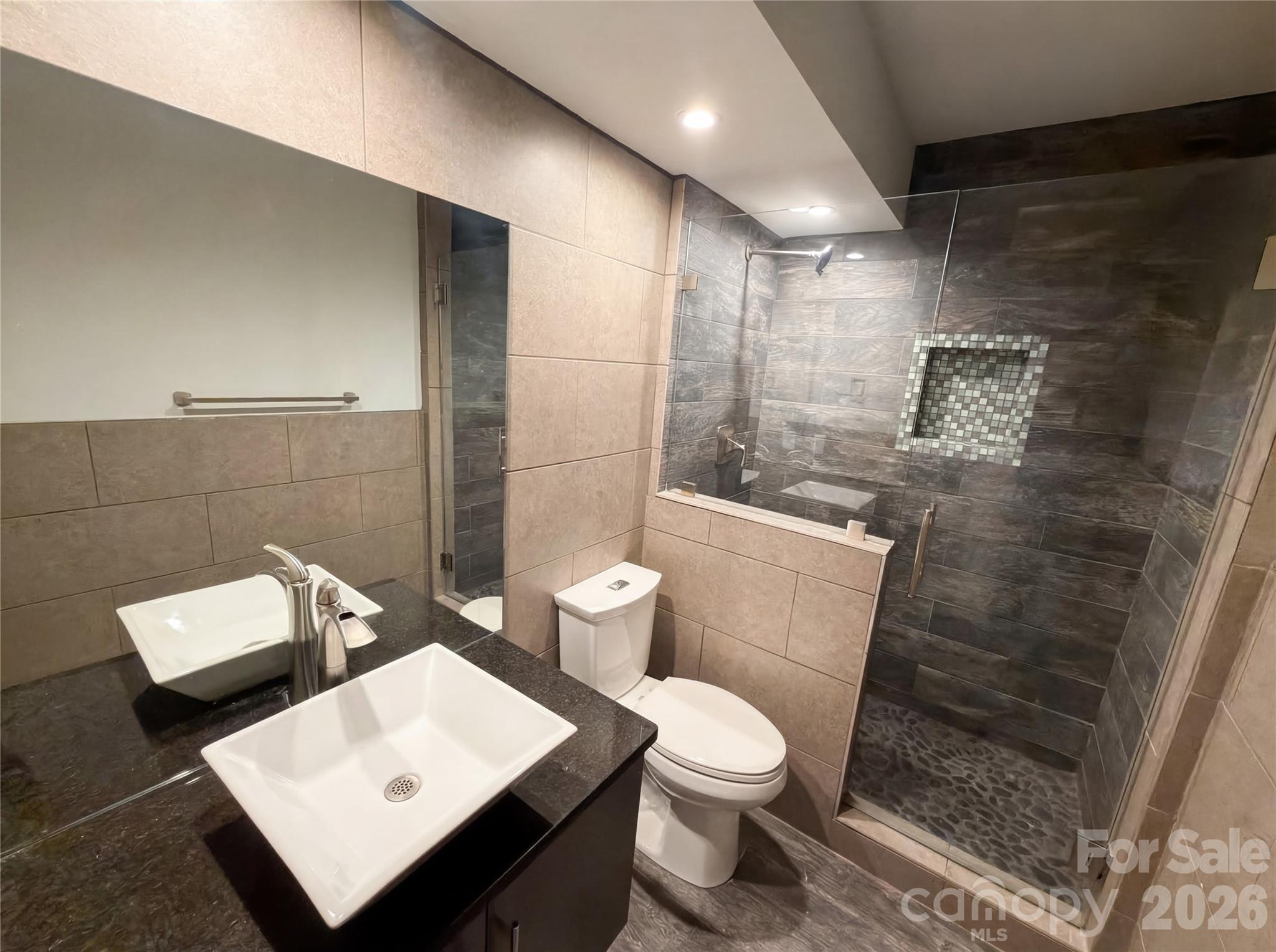 12015 Landen Drive Property Photo 15