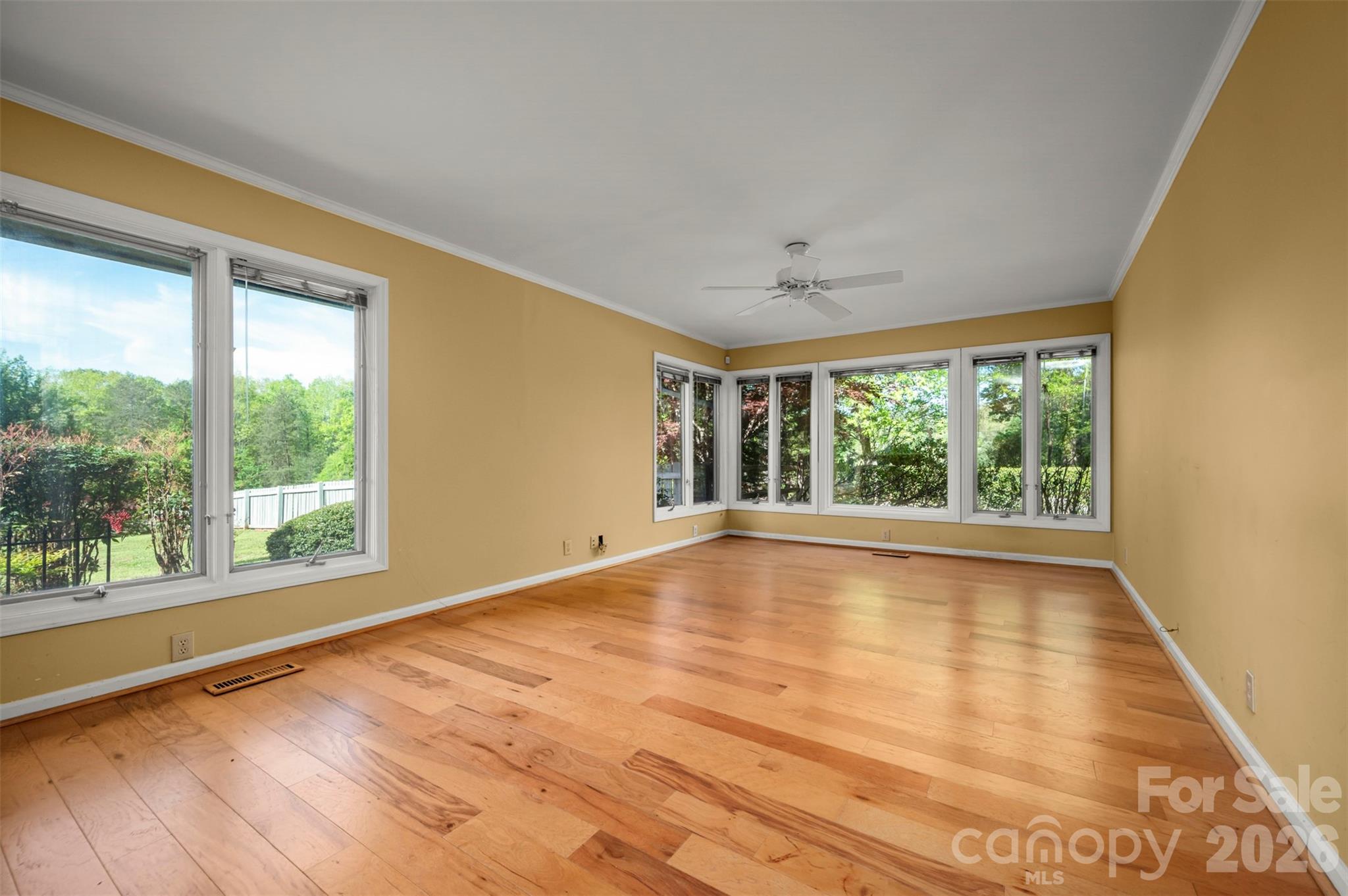 176 Fox Run Lane Property Photo 17