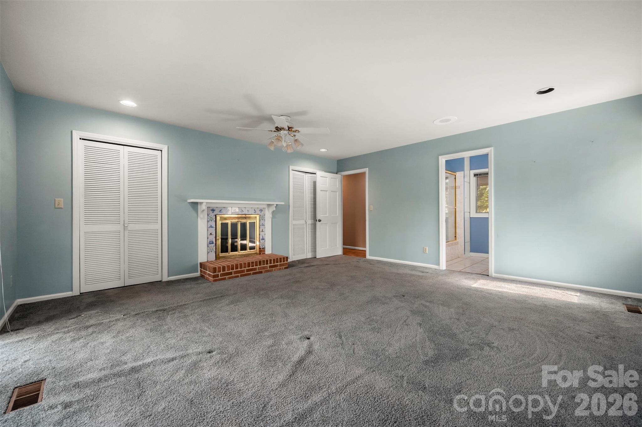 176 Fox Run Lane Property Photo 25