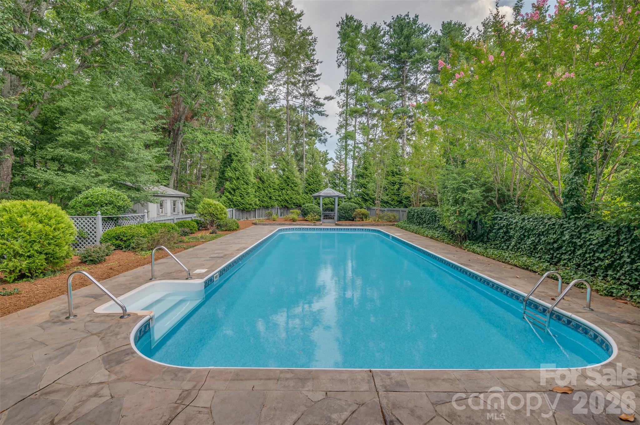 176 Fox Run Lane Property Photo 31