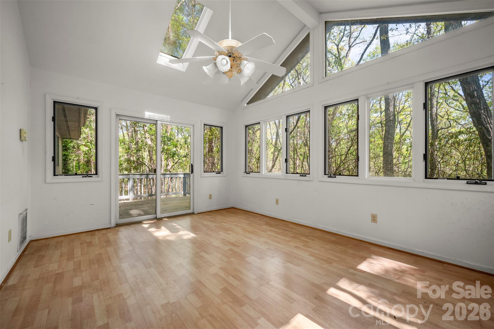 176 Fox Run Lane Property Photo 37