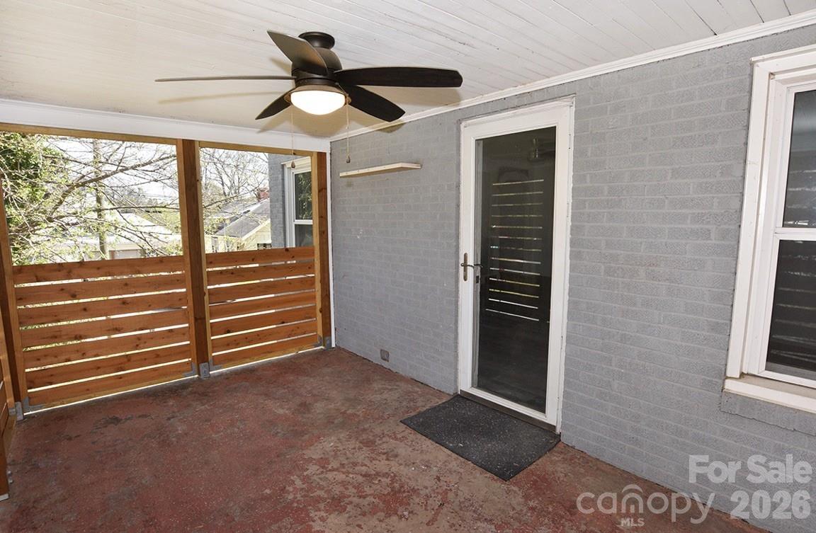 629 W Council Street Property Photo 4