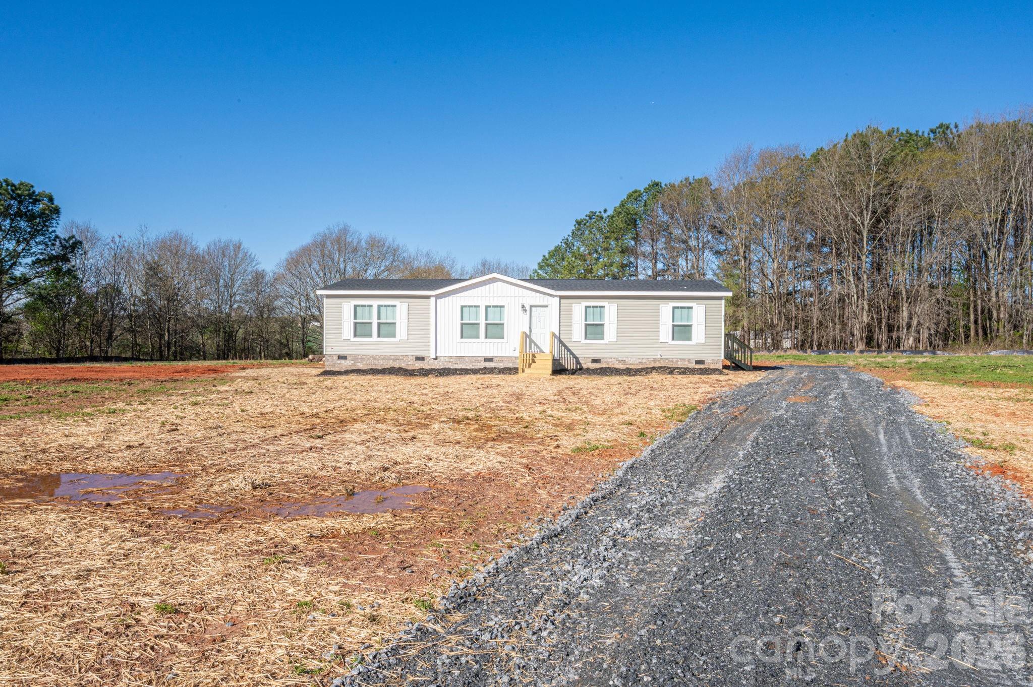 808 W Eagleview Lane Property Photo 9