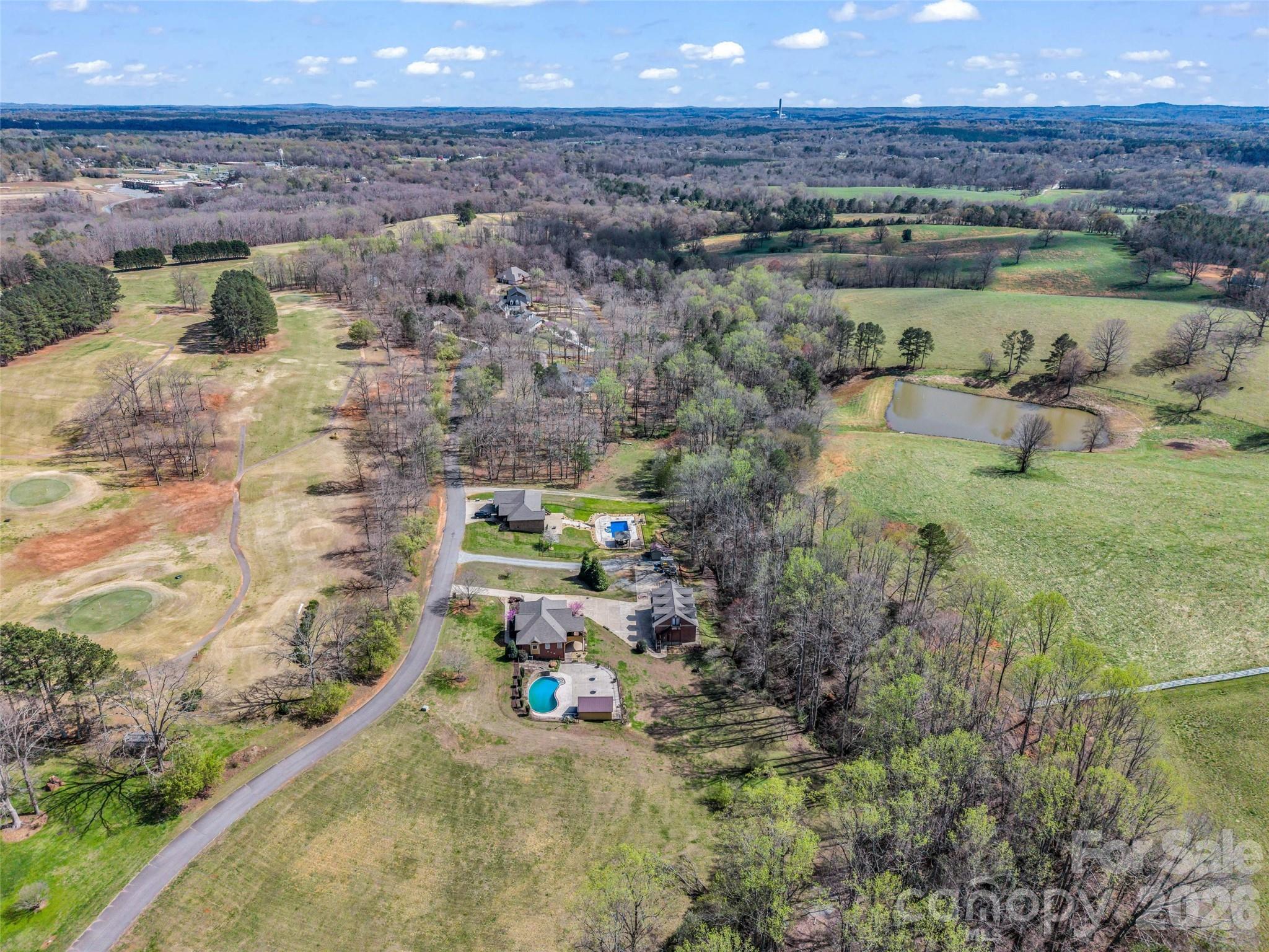 148 Fairway Drive Property Photo 2