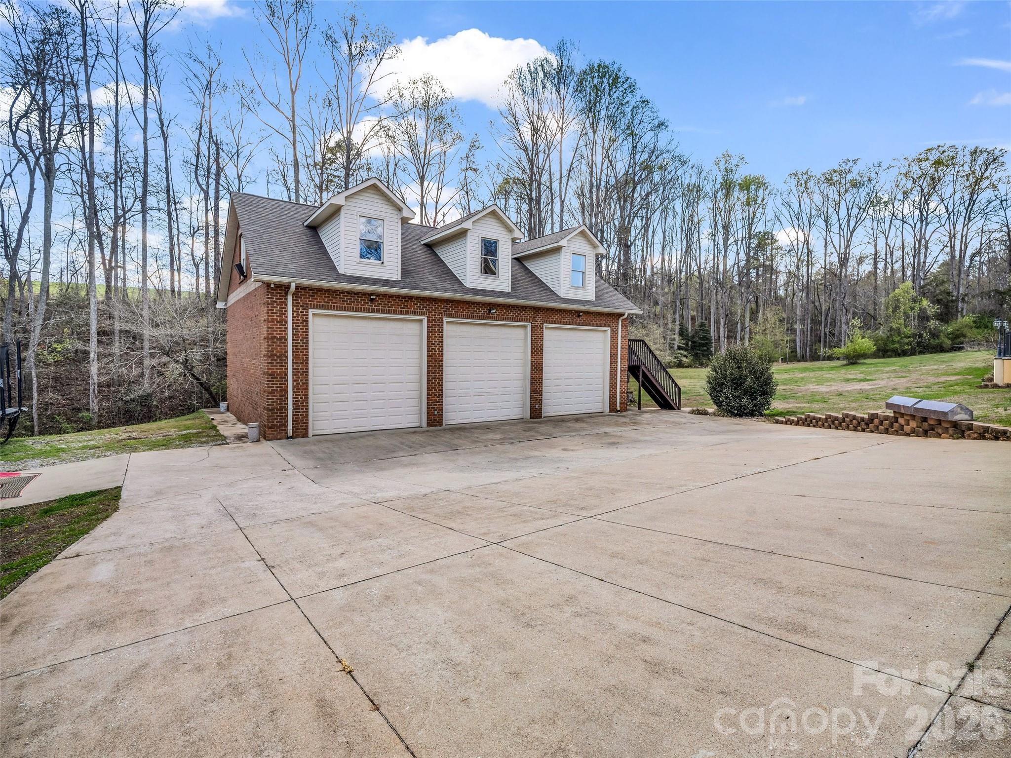 148 Fairway Drive Property Photo 45