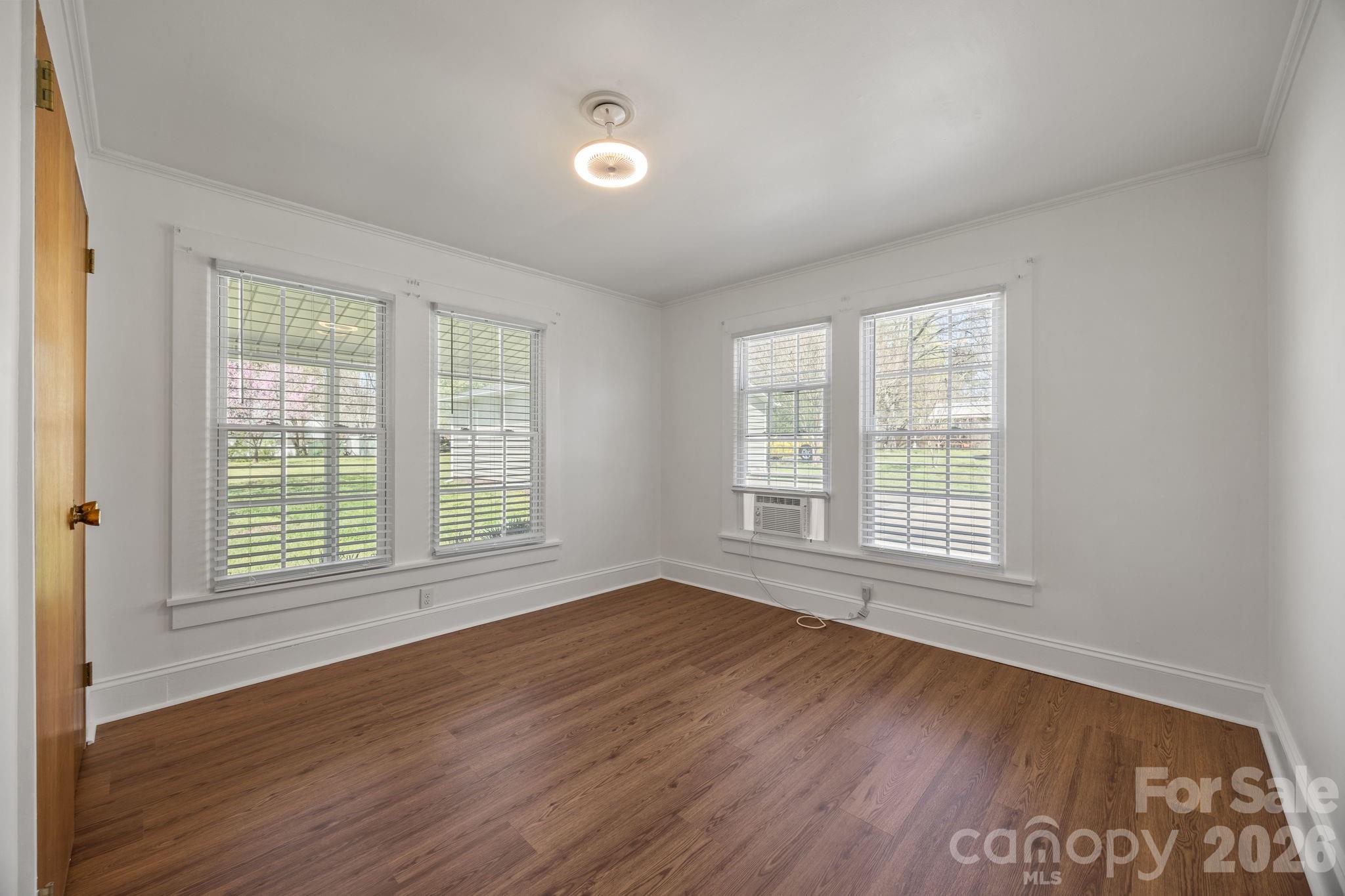 414 S Spencer Avenue Property Photo 28