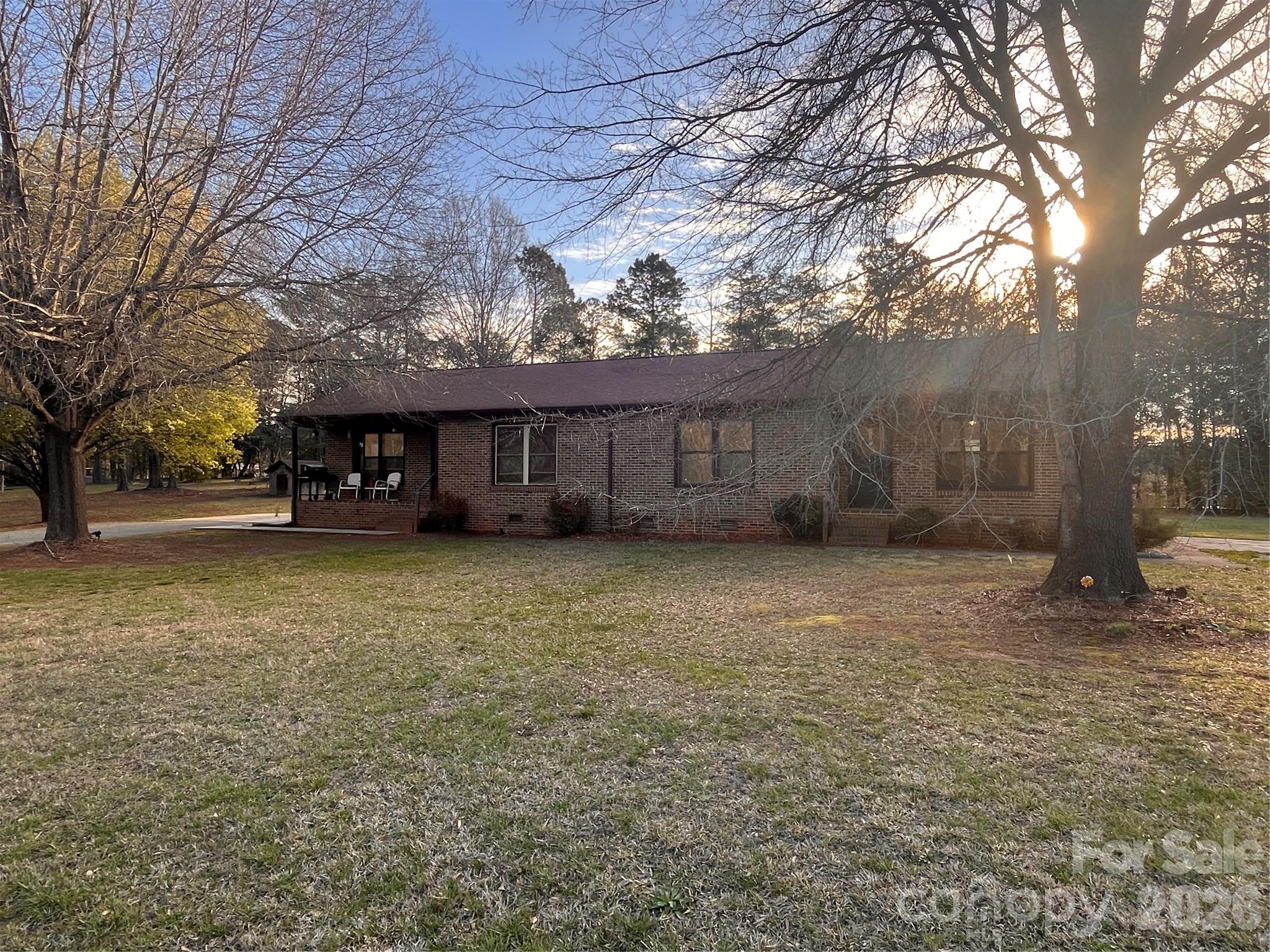 300 Taylor Road Property Photo 1