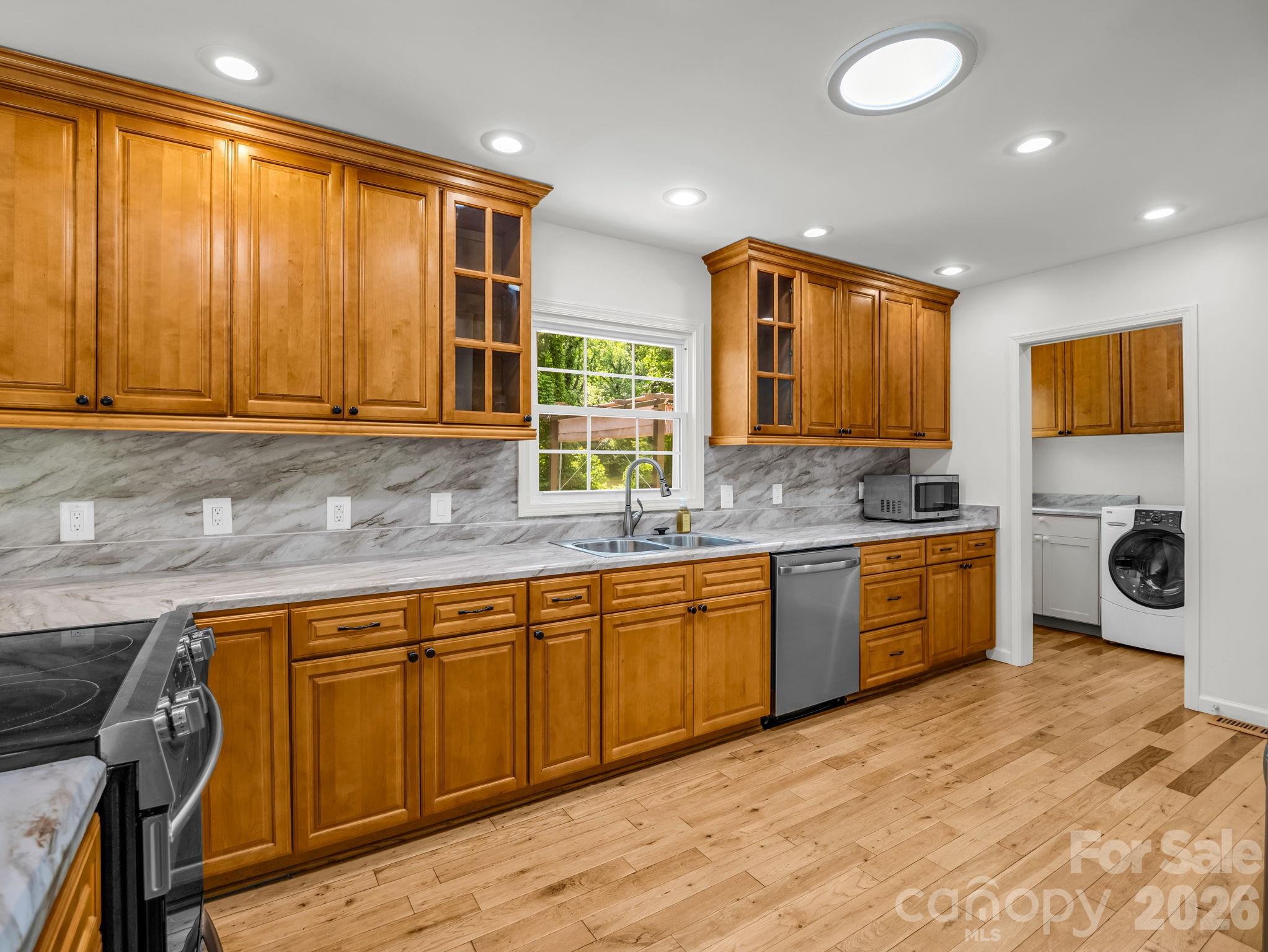 260 Warrior Drive Property Photo 16