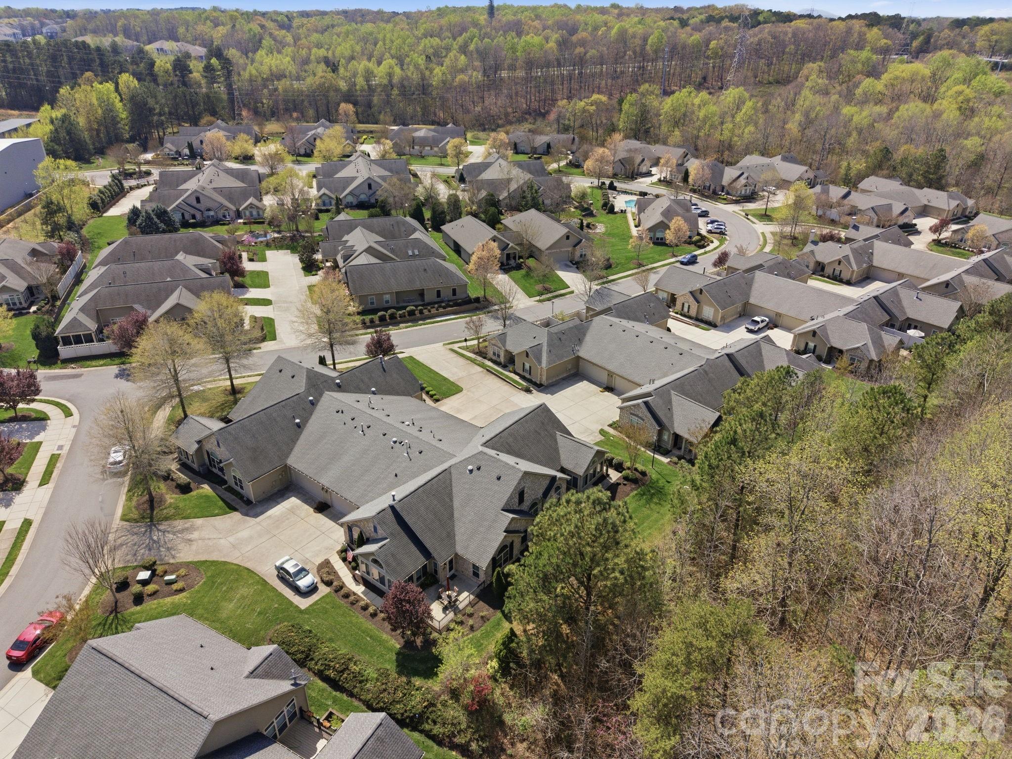 5224 Polo Gate Boulevard Property Photo 3