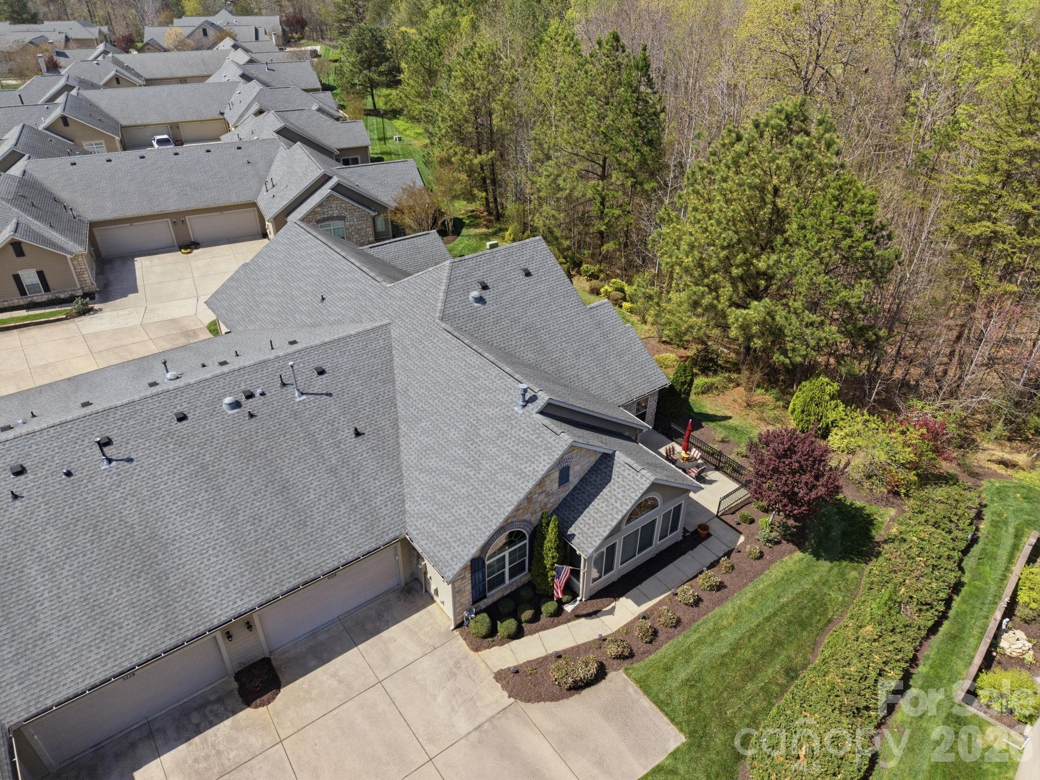 5224 Polo Gate Boulevard Property Photo 4