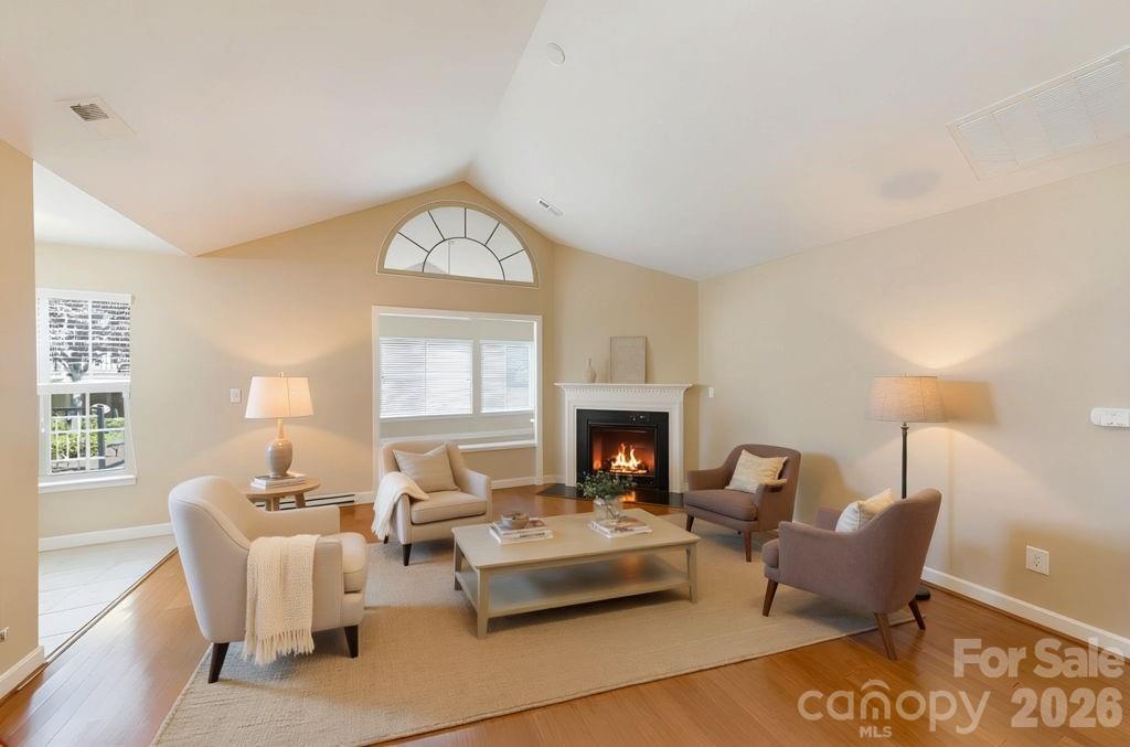 5224 Polo Gate Boulevard Property Photo 9