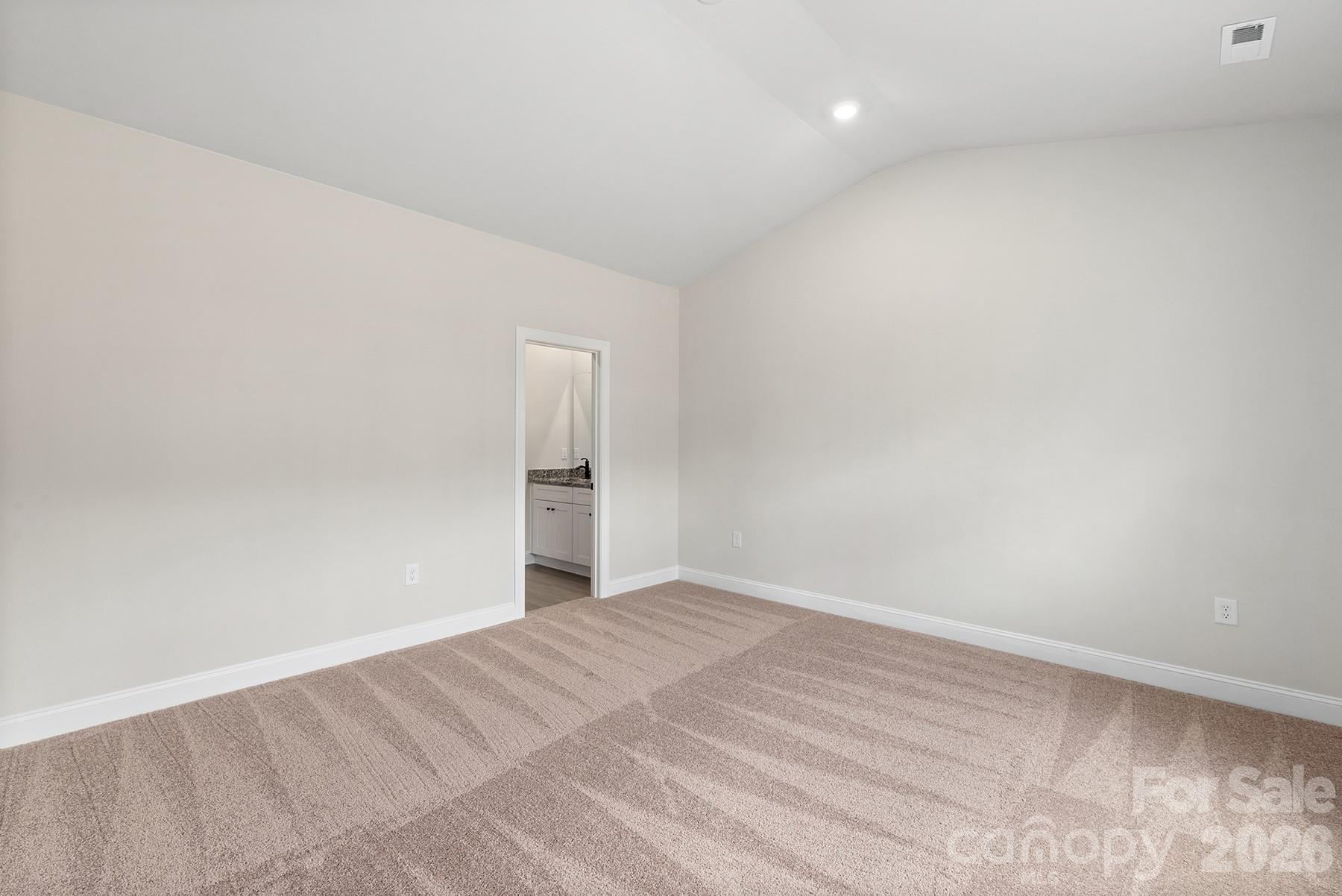 6623 Fairford Drive Property Photo 9