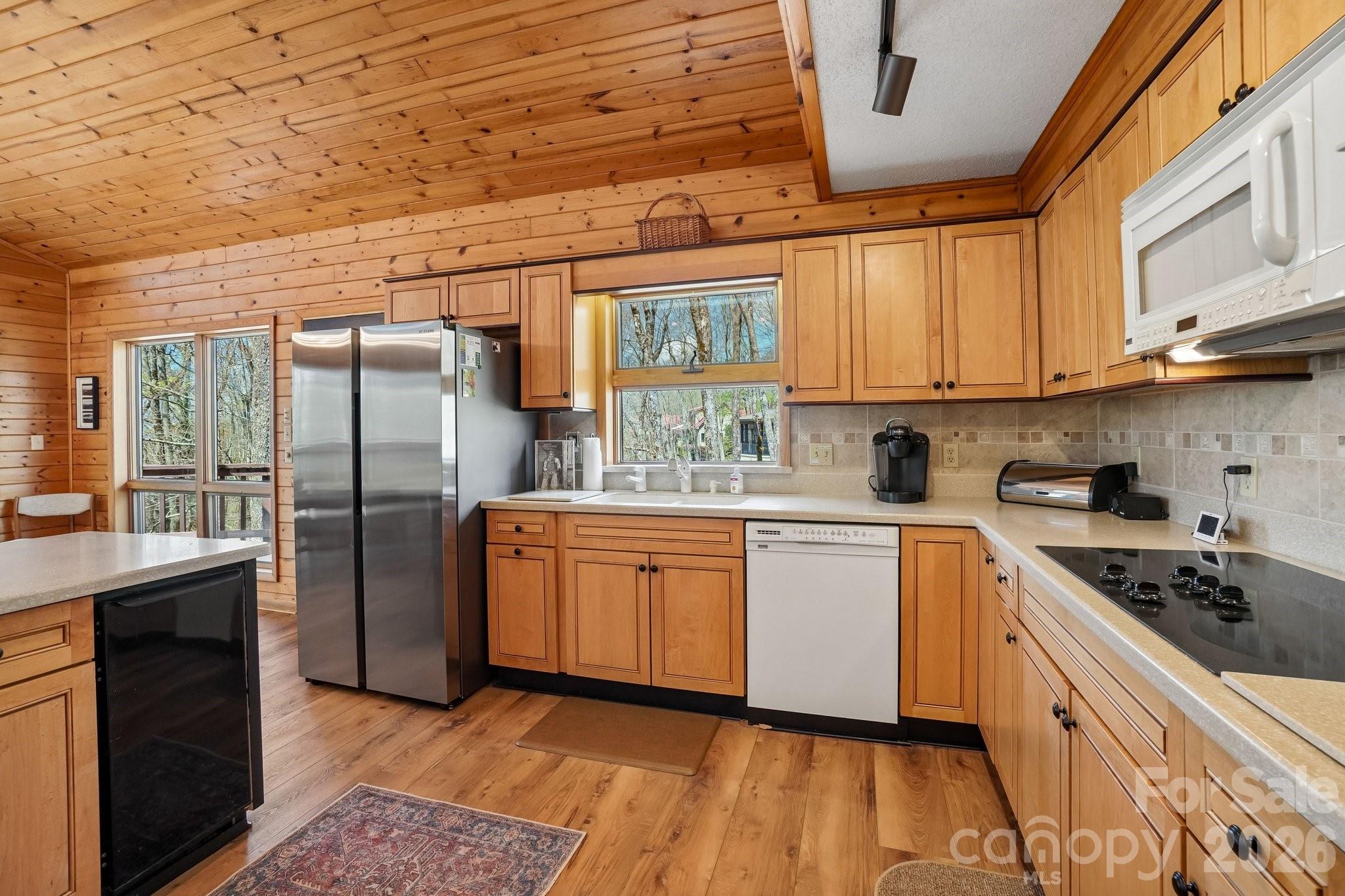 34 Wolfs Head Court Property Photo 21