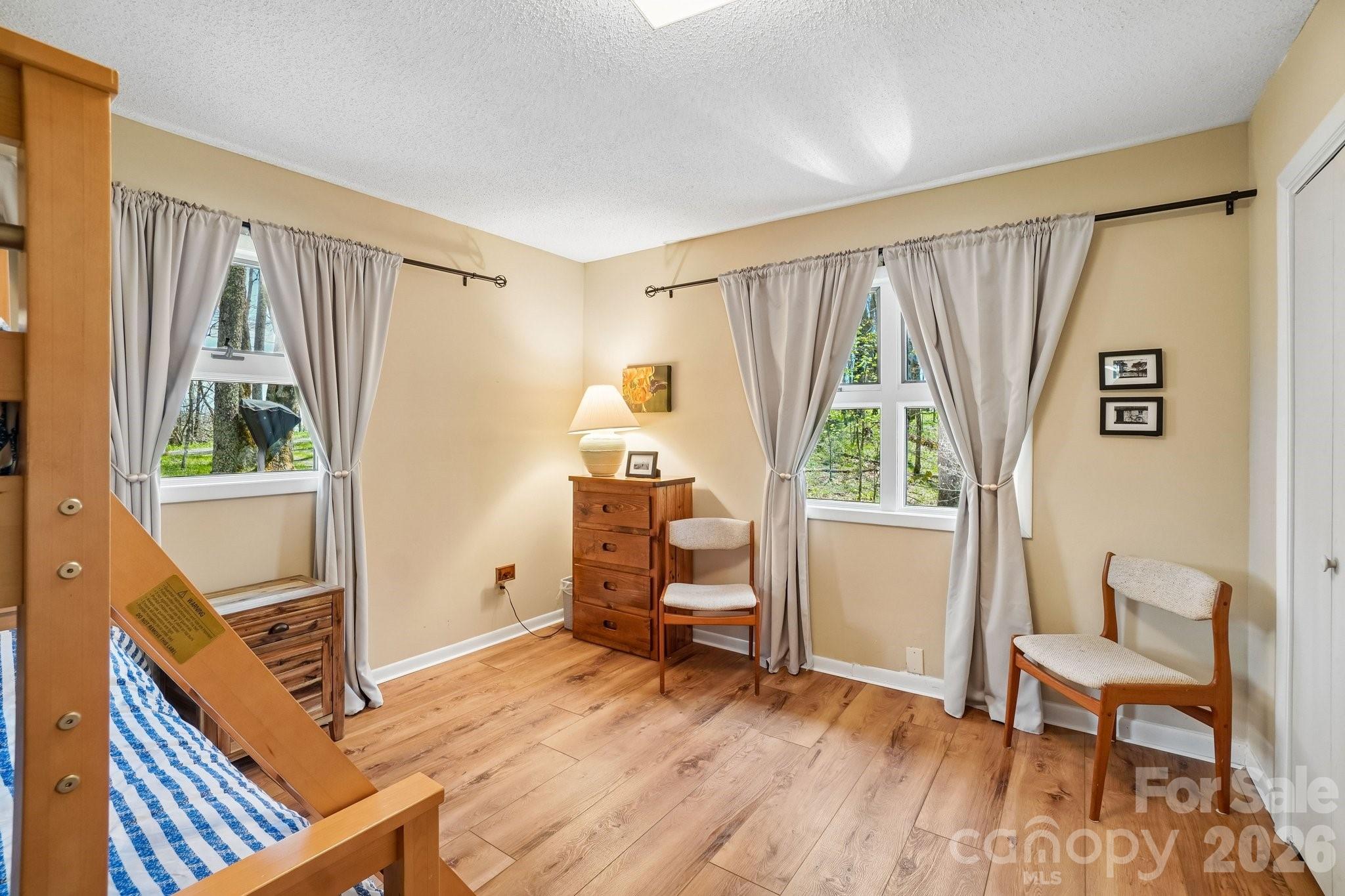 34 Wolfs Head Court Property Photo 29