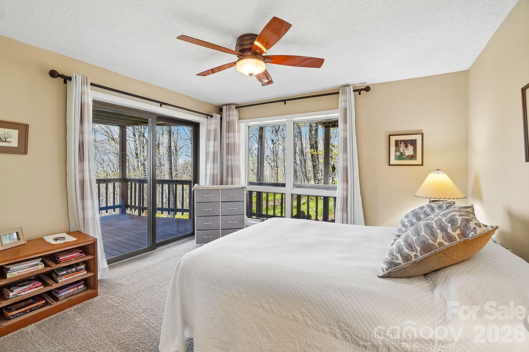 34 Wolfs Head Court Property Photo 41
