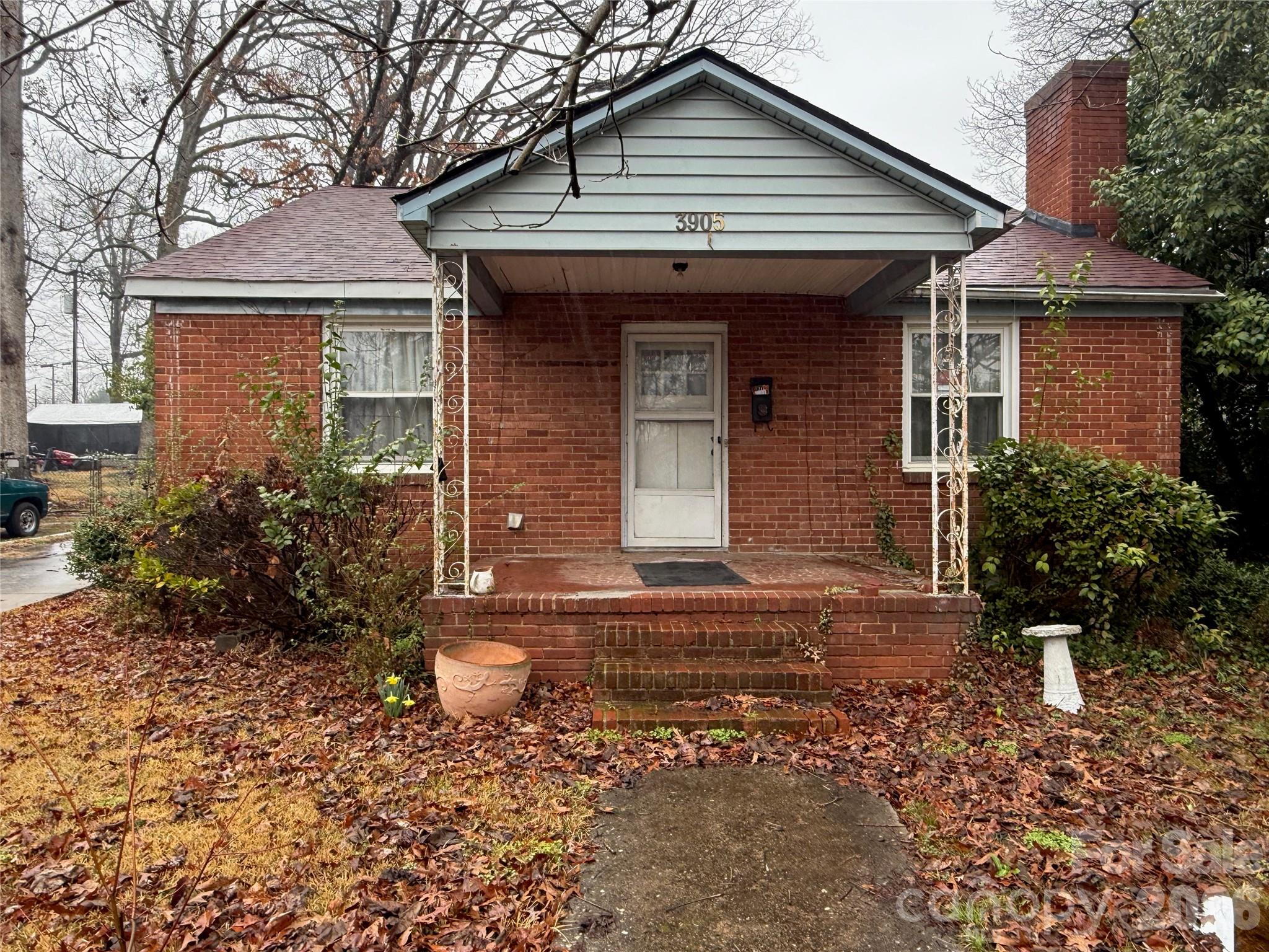 3905 Mcmillan Street Property Photo 1
