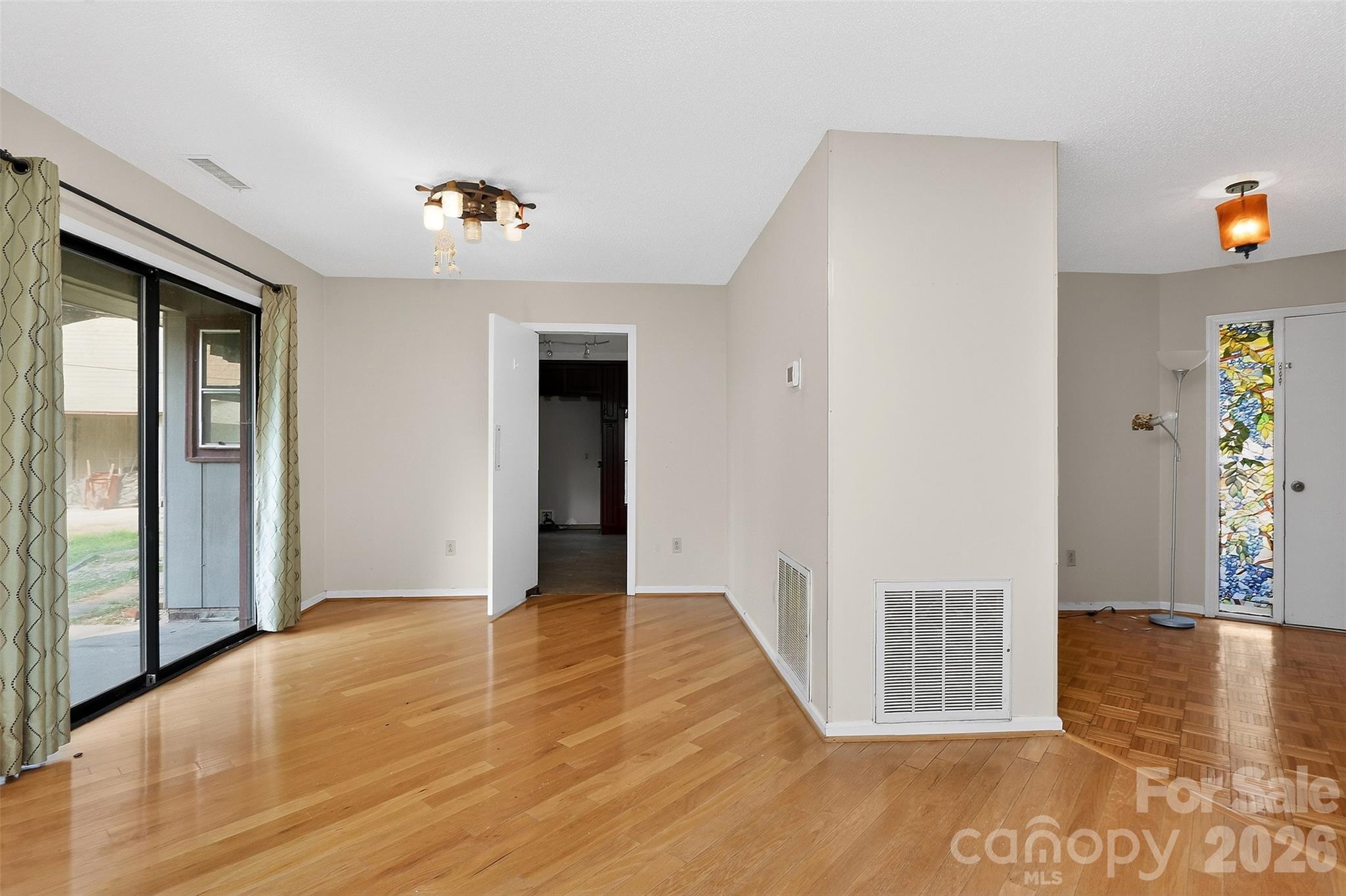 9516 Westmoreland Road Property Photo 19