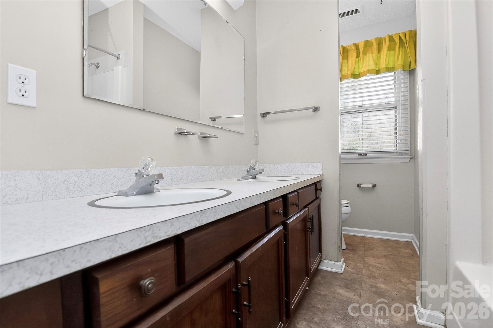 9516 Westmoreland Road Property Photo 31